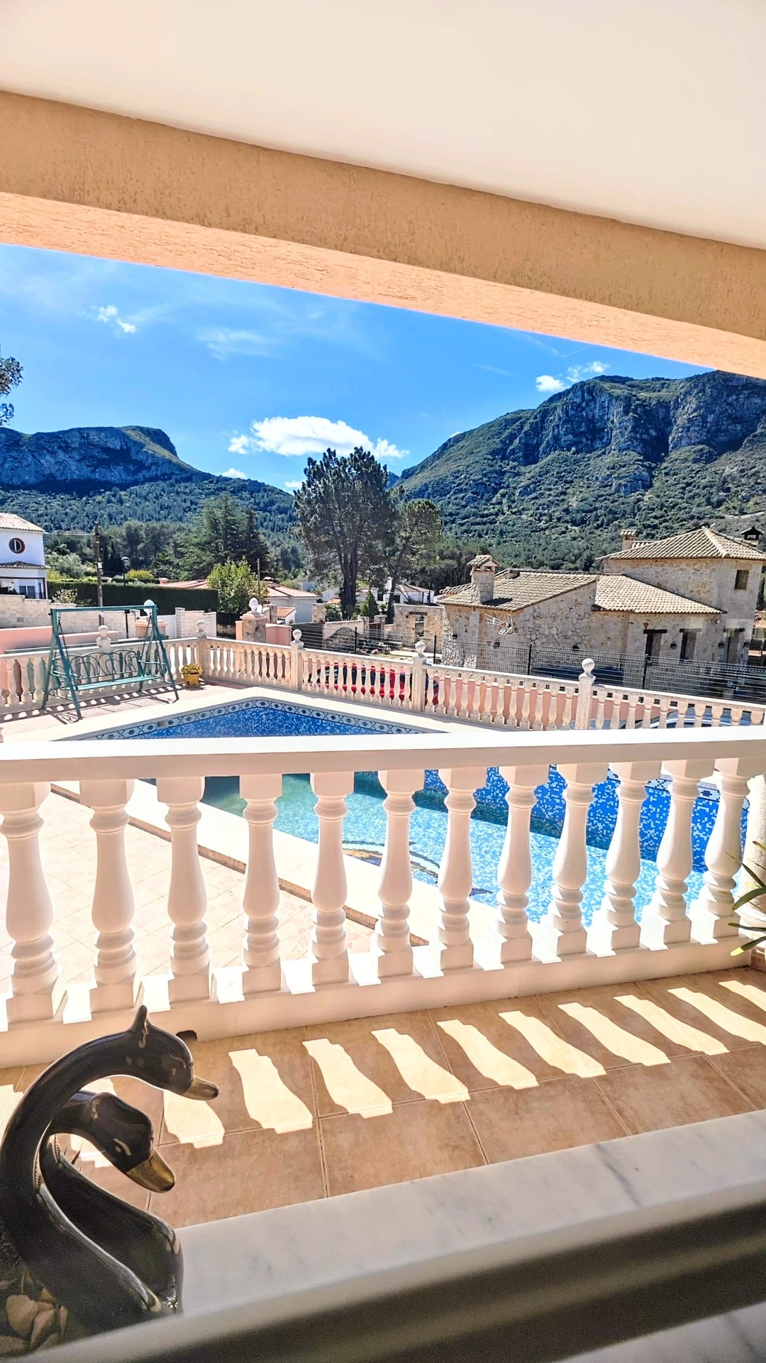 CHALET INDEPENDIENTE CON PISCINA EN BARX (La Drova)