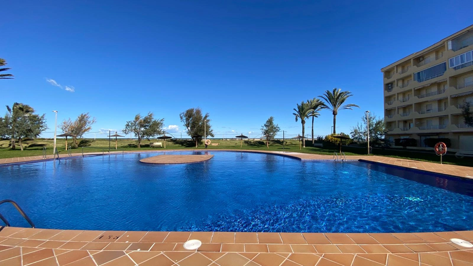 Apartamento A ESTRENAR en primera línea de playa