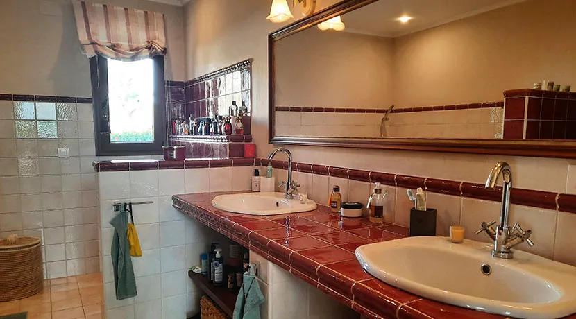 VILLA CON PISCINA Y VISTAS AL MAR EN ZONA MARQUESA VI, DENIA