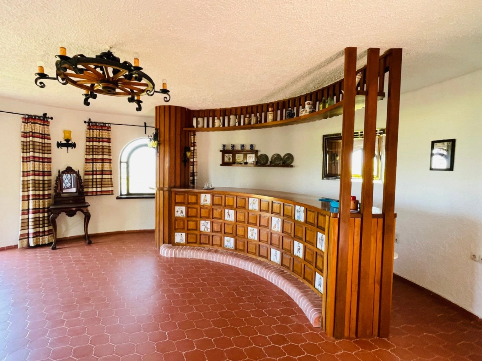Chalet con piscina y vistas panorámicas en Dénia- Las Rotas