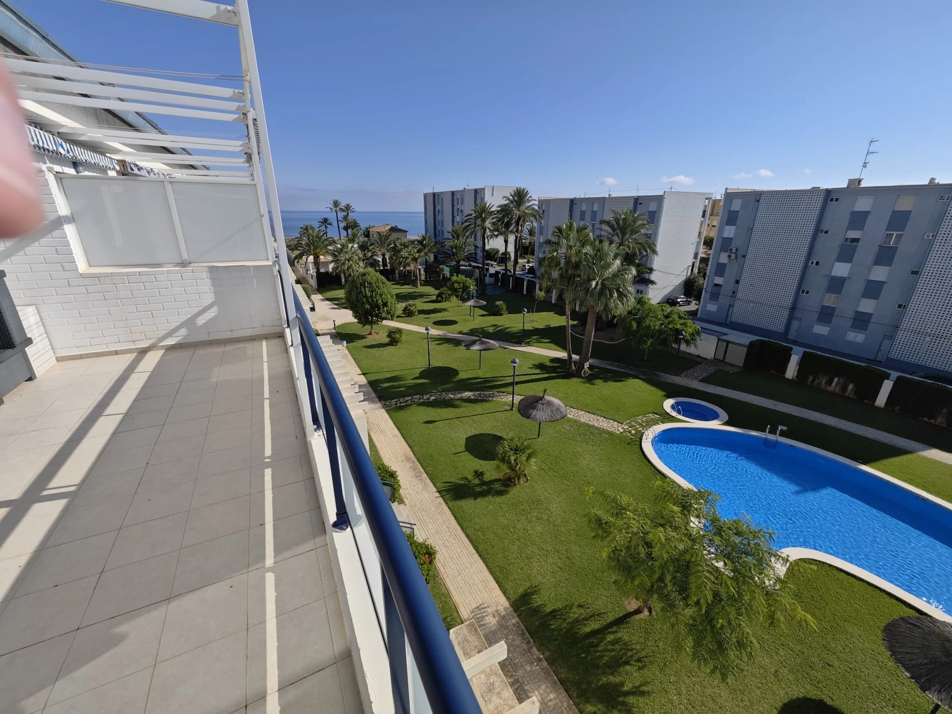 ATICO DUPLEX PRIMERA LINEA PLAYA EN DENIA