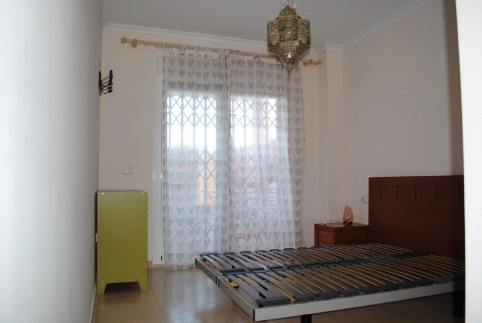 Apartamento en Denia en planta baja de 2 dormitorios y terraza privada en venta