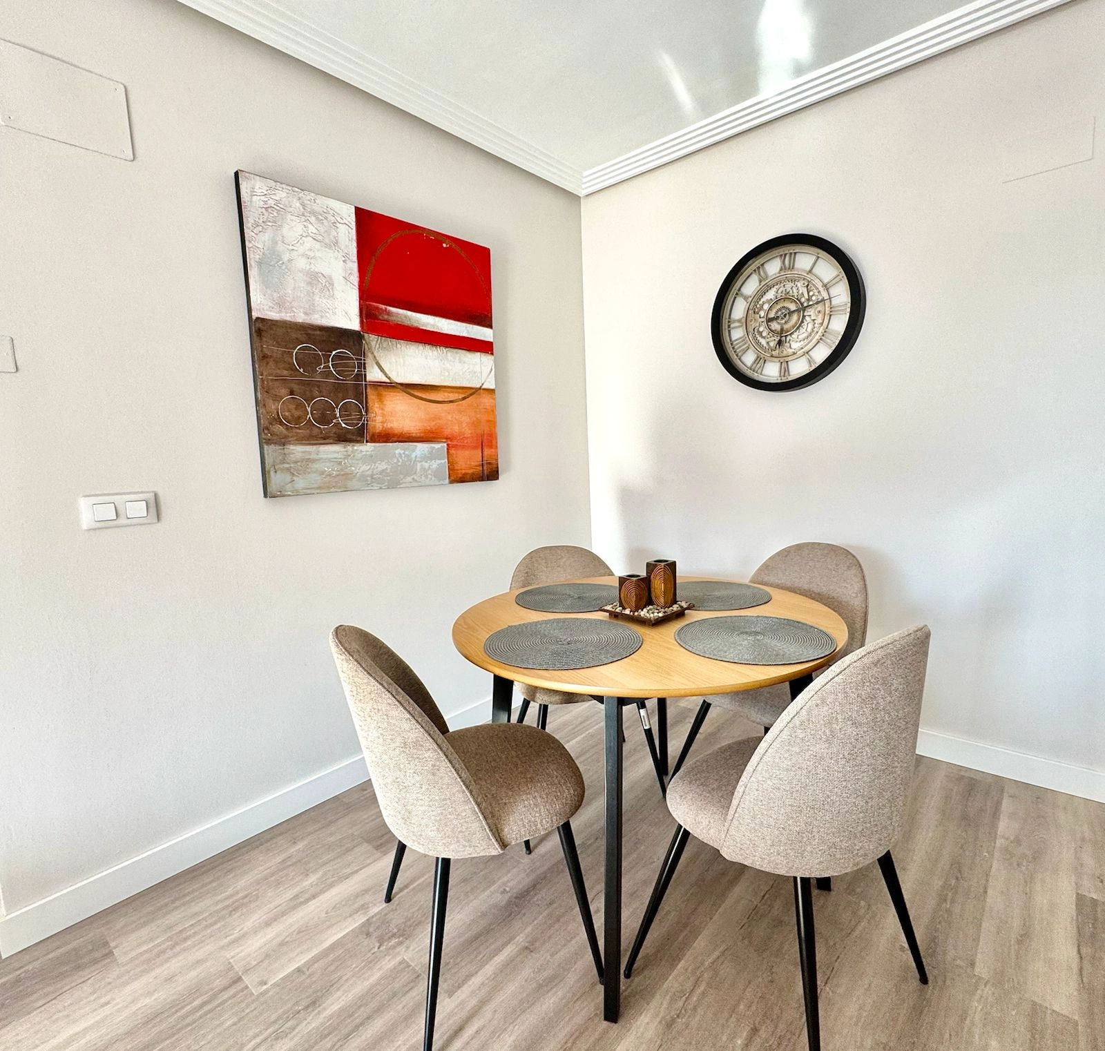 Piso moderno y luminoso con garaje en El Verger – ¡Listo para entrar a vivir!