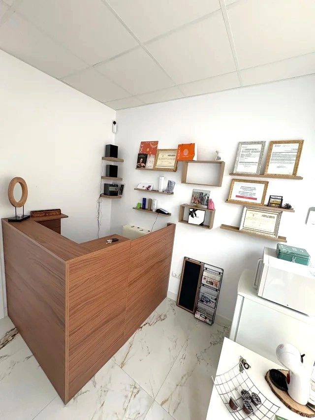 LOCAL / VIVIENDA EN ALMOINES