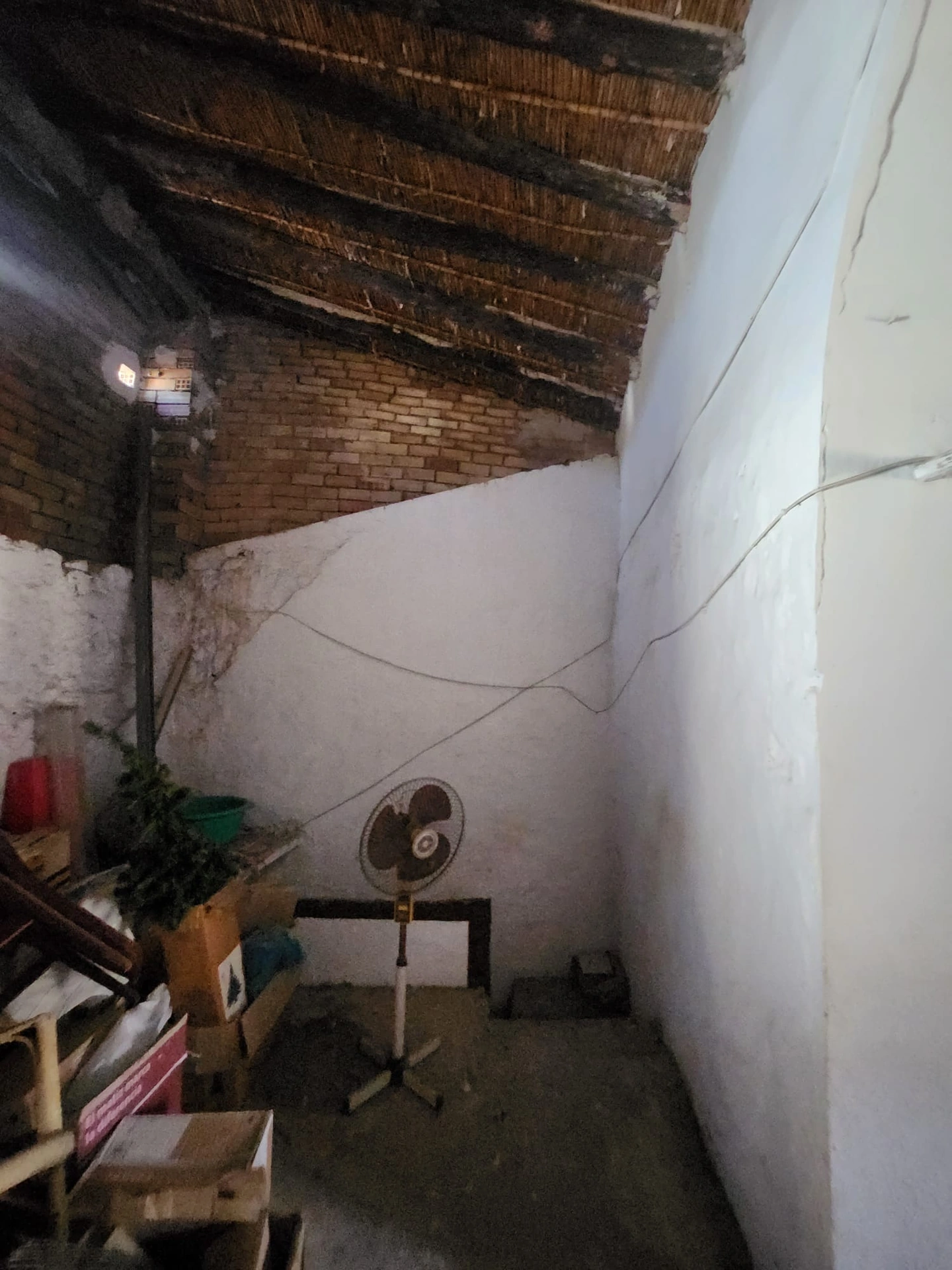 CASA DE PUEBLO EN JALON