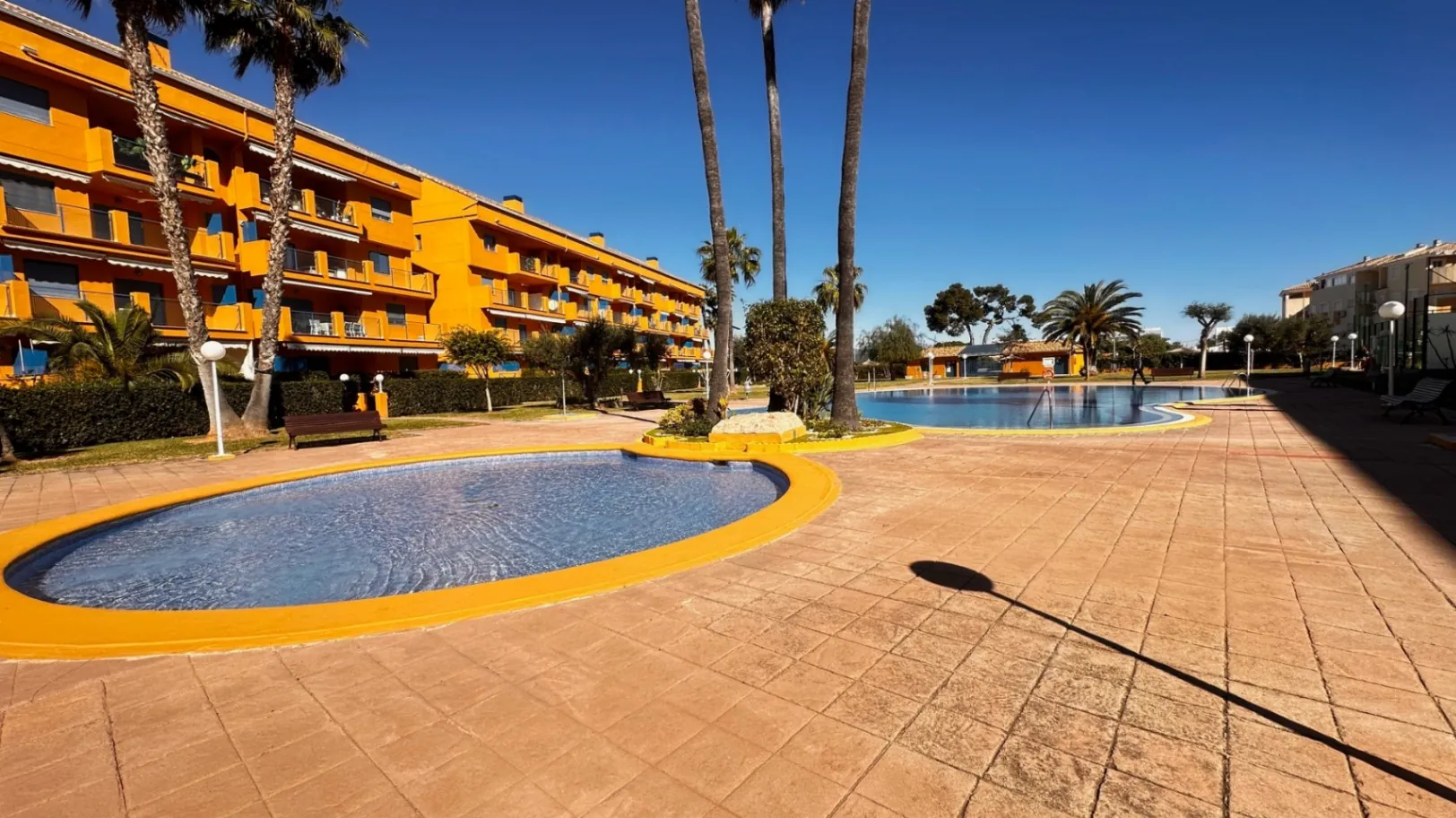 VENTA DE ATICO DUPLEX EN DENIA, LAS MARINAS, KM. 1