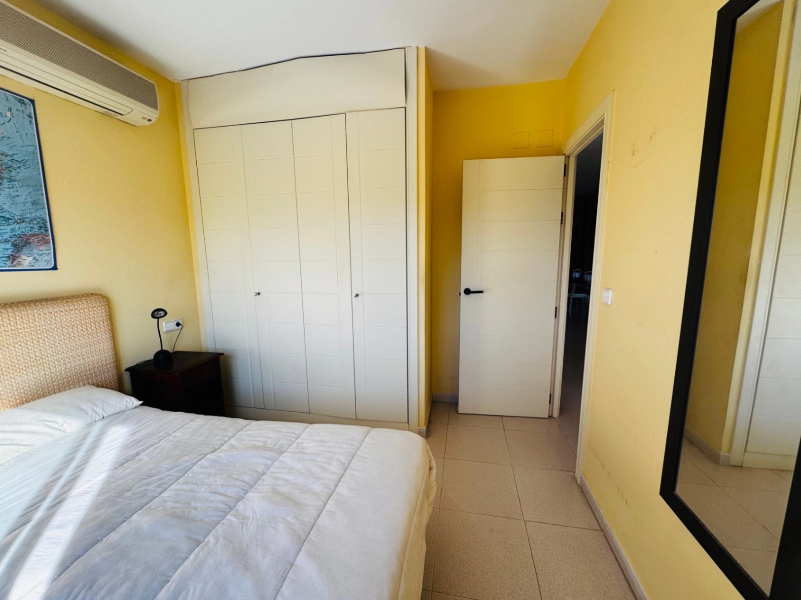 Ático  dúplex de 4 habitaciones en Marinas Km1-Zona Club de Tenis
