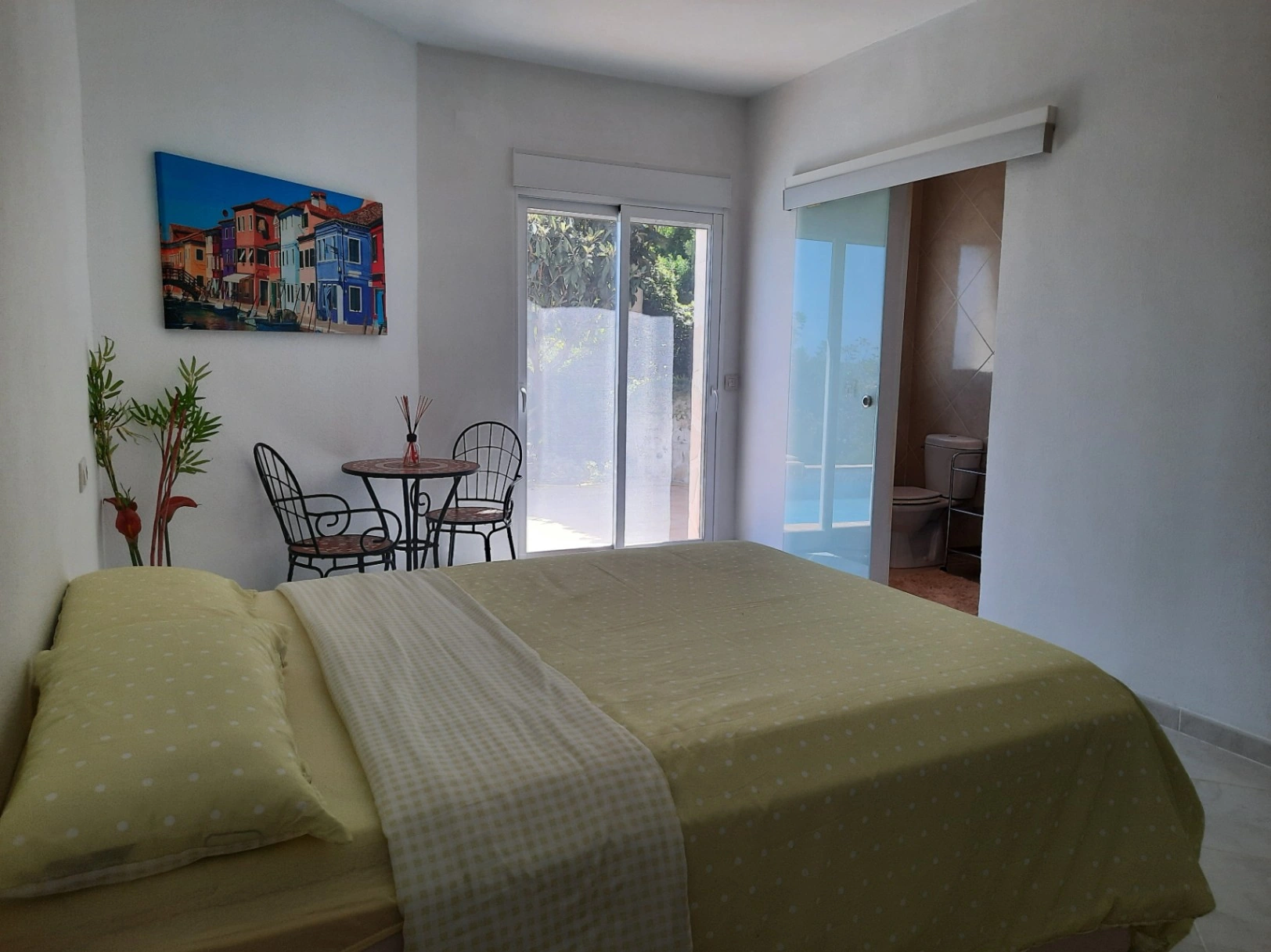 CHALET INDEPENDIENTE CON VISTAS AL MAR