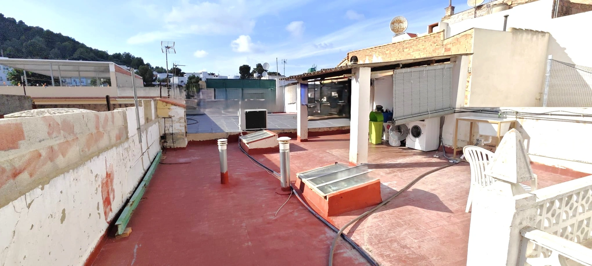 CASA DE PUEBLO EN OLIVA REFORMADA CON ESTILO