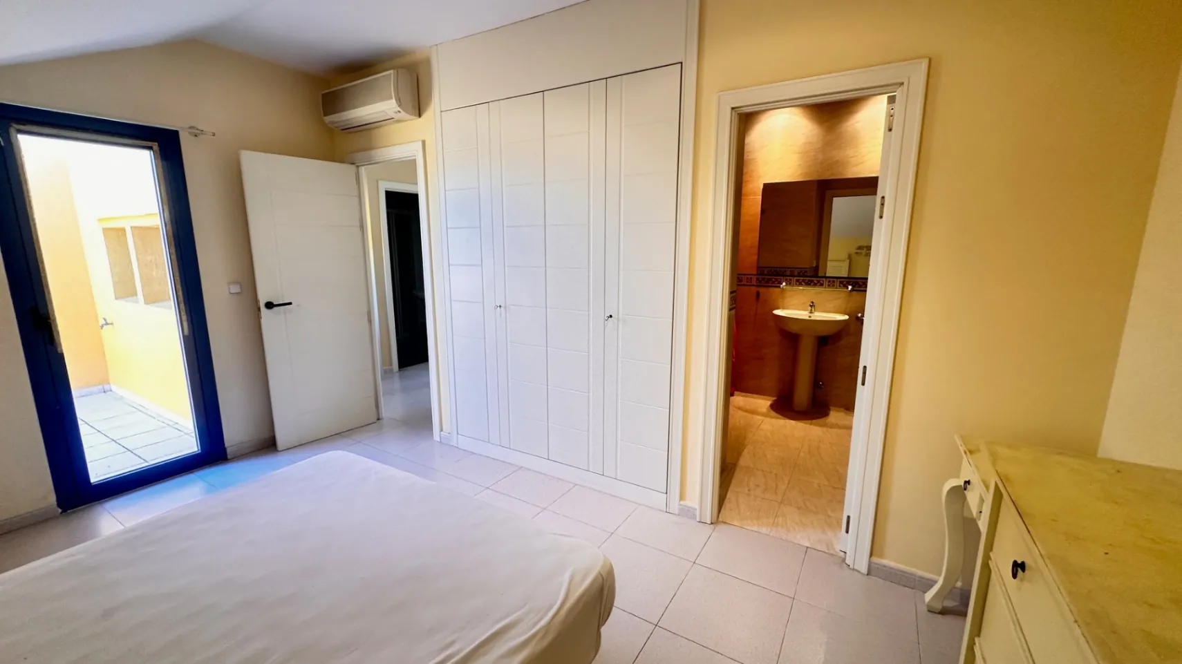 VENTA DE ATICO DUPLEX EN DENIA, LAS MARINAS, KM. 1