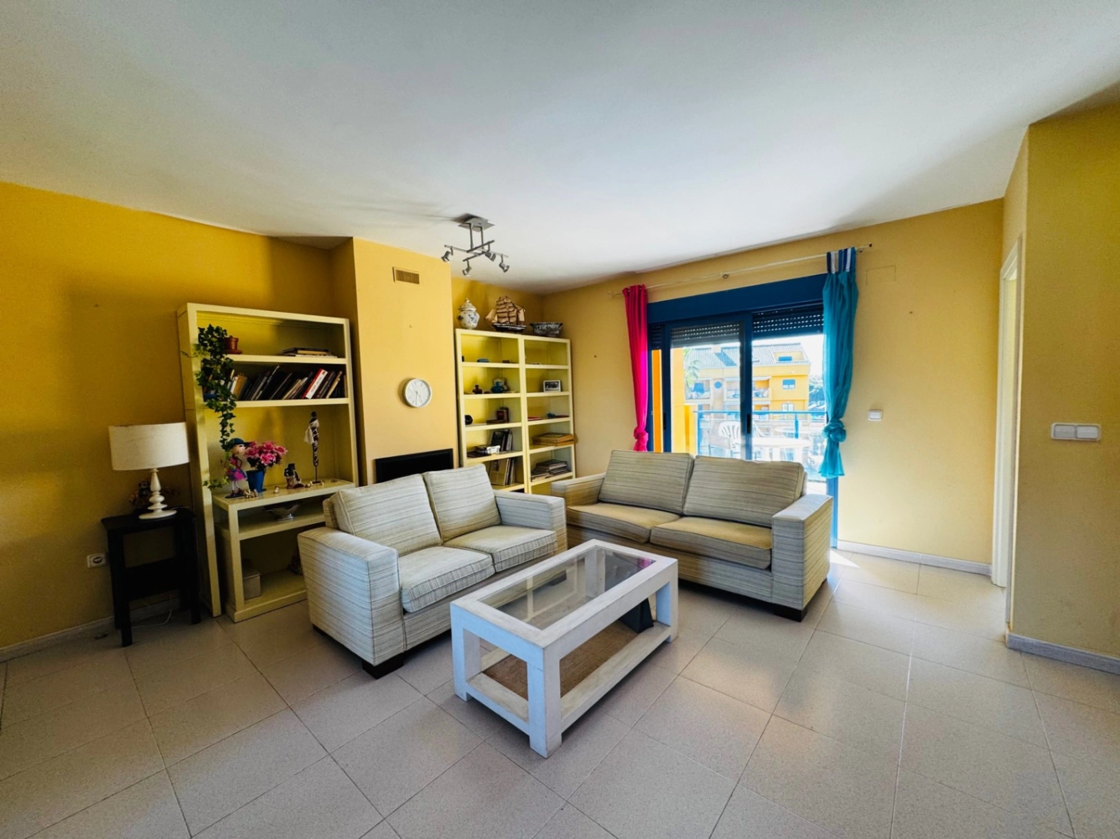 Ático  dúplex de 4 habitaciones en Marinas Km1-Zona Club de Tenis