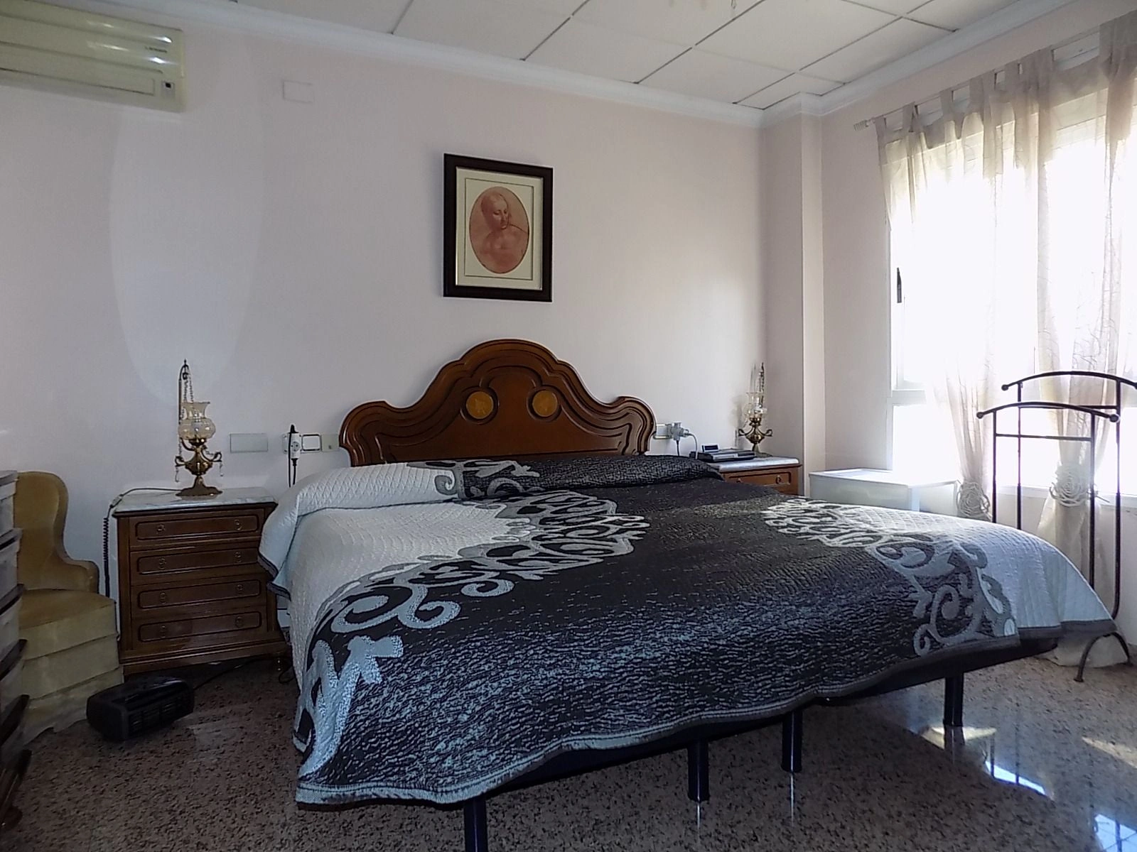 EDIFICIO EN VENTA 950m2 - VIVIENDA + NEGOCIO