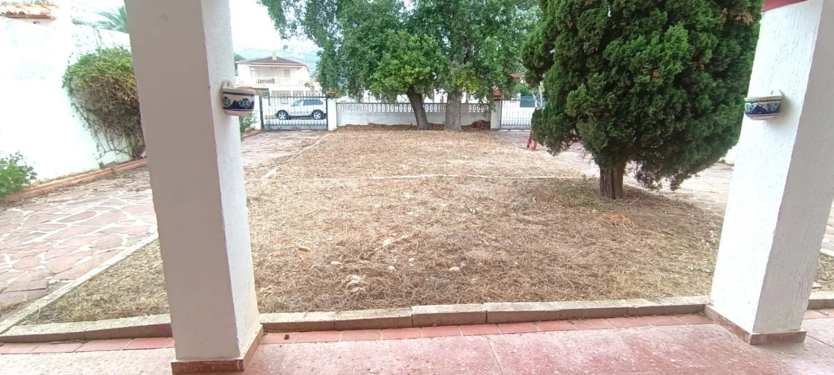 Casa adosada en venta en Denia, Alicante, 4 dormitorios.