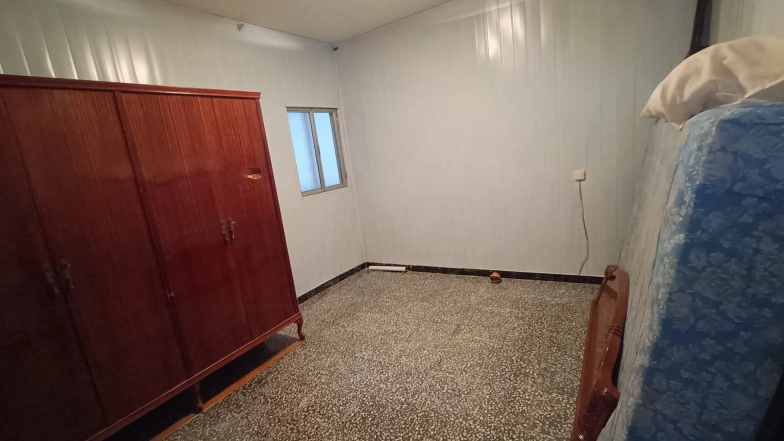 CASA DE PUEBLO AMPLIA Y CENTRICA EN PEDREGUER