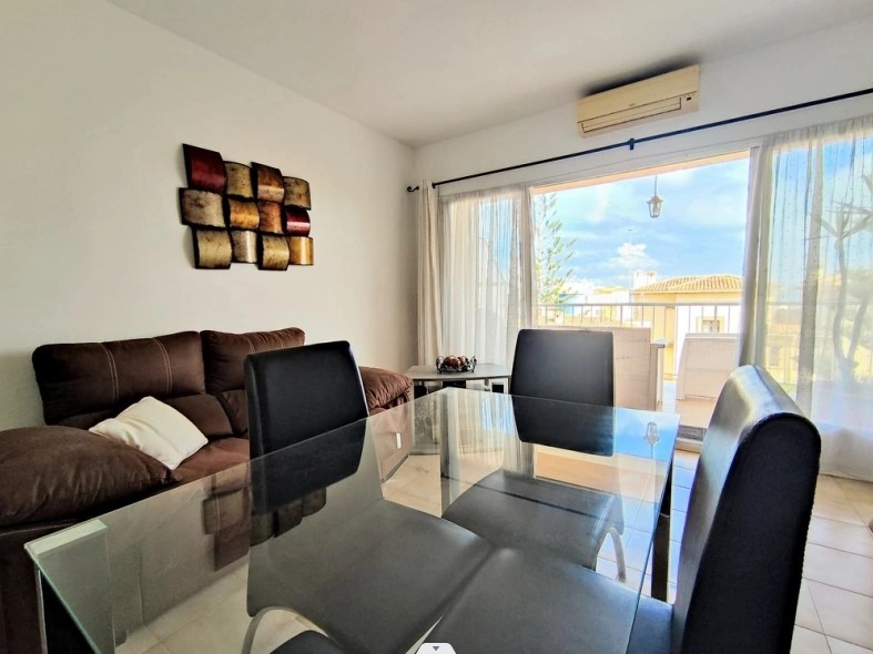 Atico en venta en la playa de Denia con  vistas al Mar