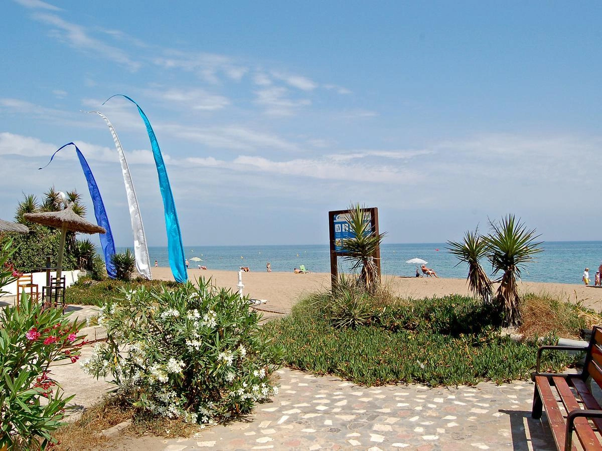 4-APARTAMENTOS JUNTOS A LA VENTA-LAS MARINAS