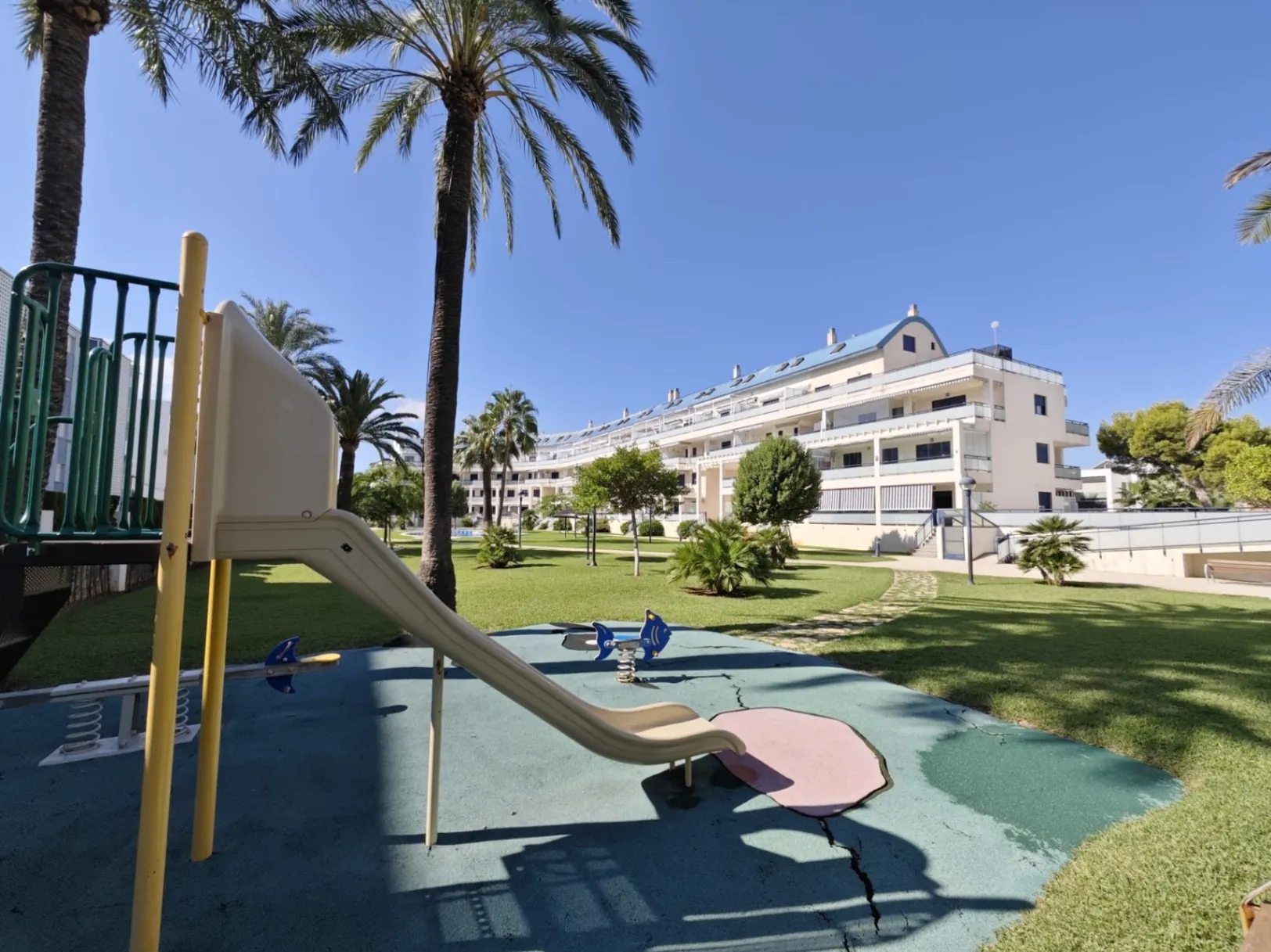 ATICO DUPLEX PRIMERA LINEA PLAYA EN DENIA
