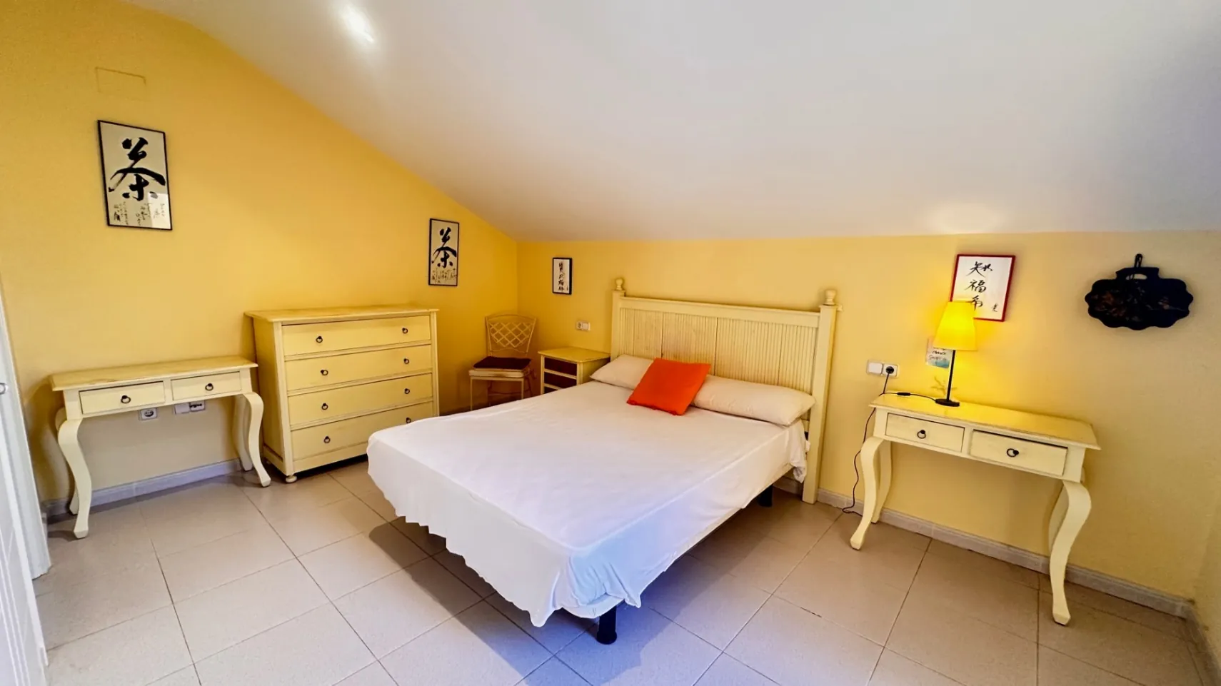 VENTA DE ATICO DUPLEX EN DENIA, LAS MARINAS, KM. 1