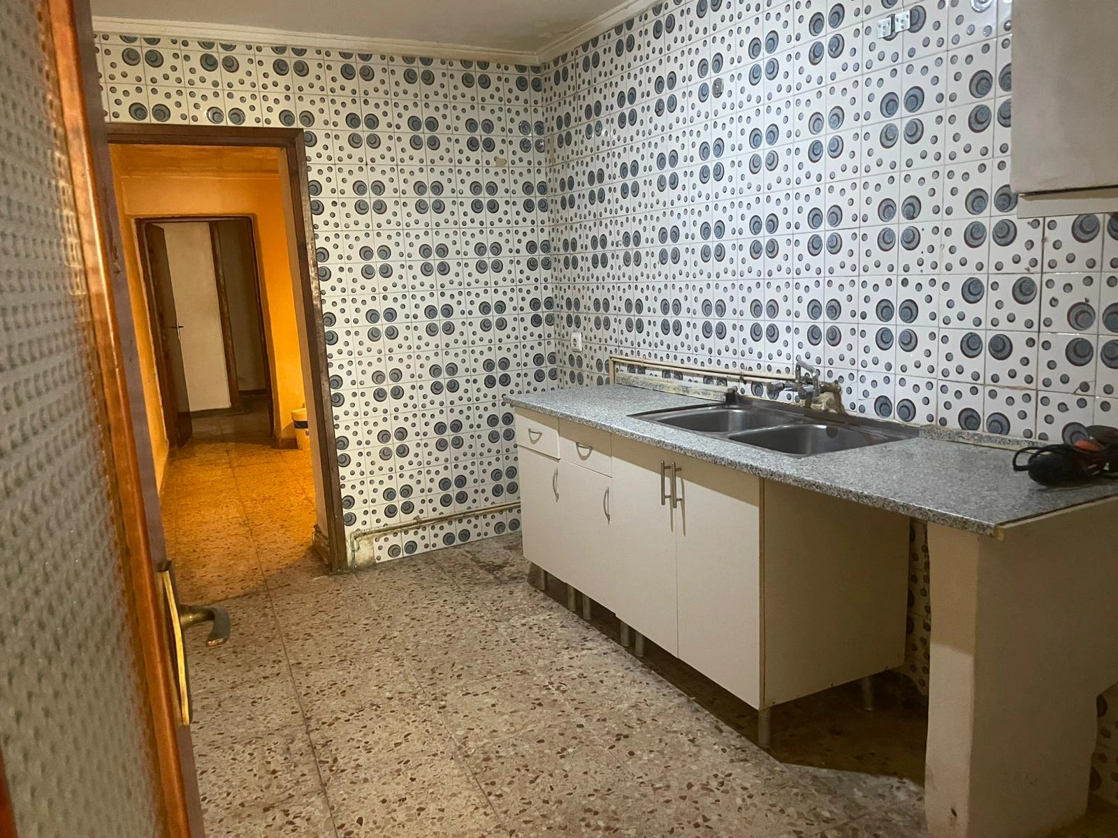 Casa de pueblo en el casco antiguo de Dénia – ¡Una inversión con gran potencial!