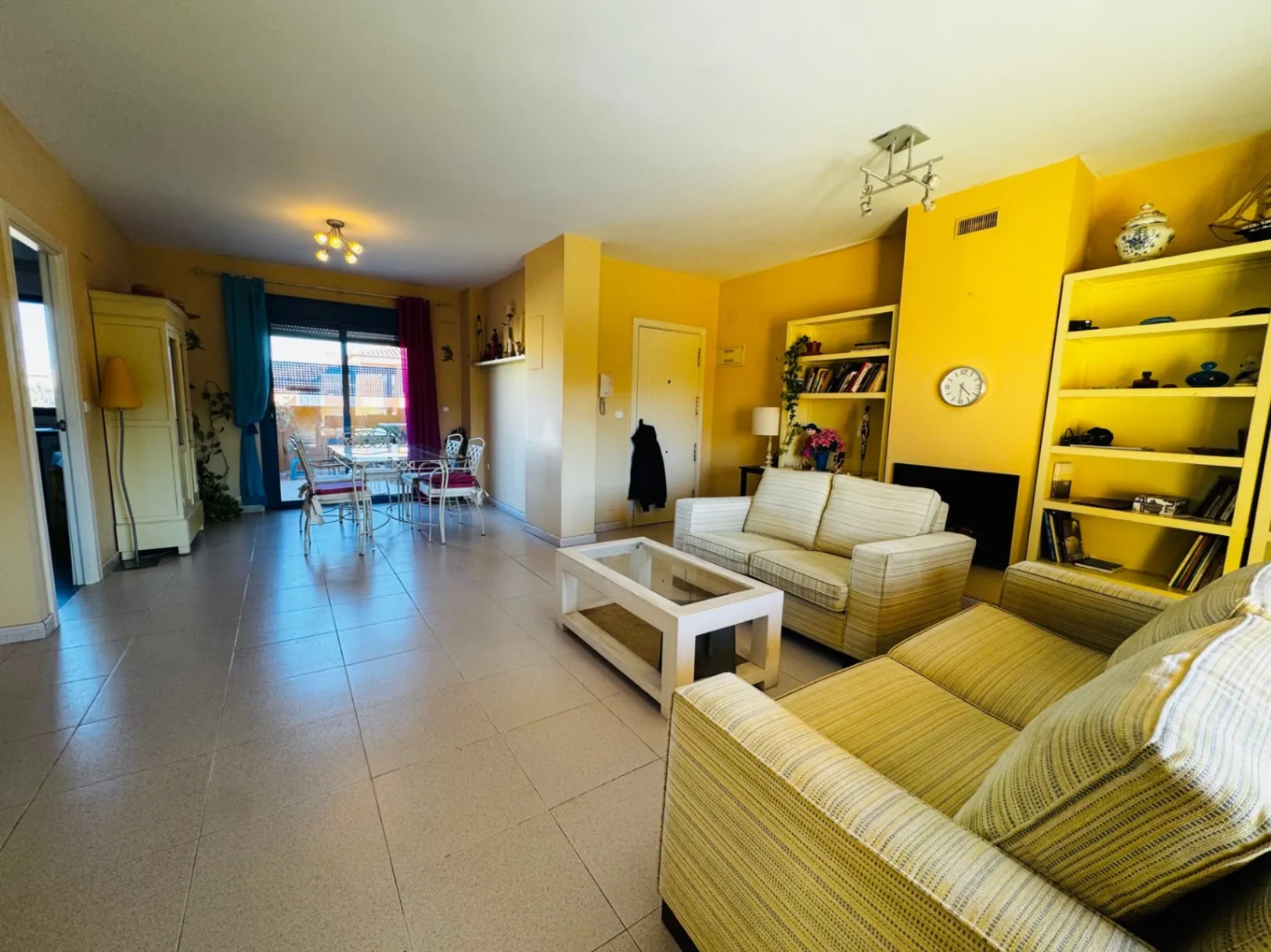 0-CS-00580 - Ático  dúplex de 4 habitaciones en Marinas Km1-Zona Club de Tenis