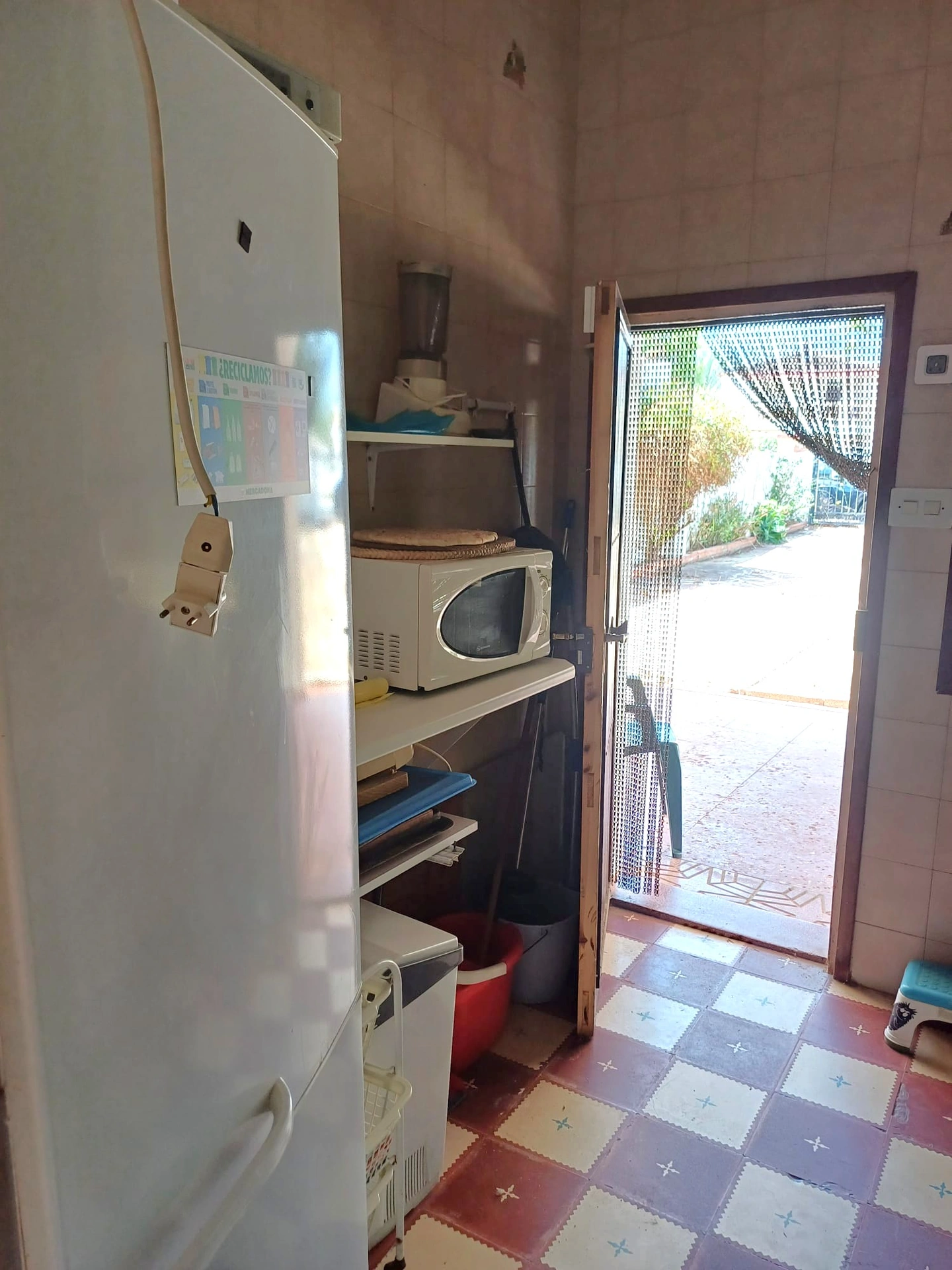 Casa adosada en venta en Denia, Alicante, 4 dormitorios.