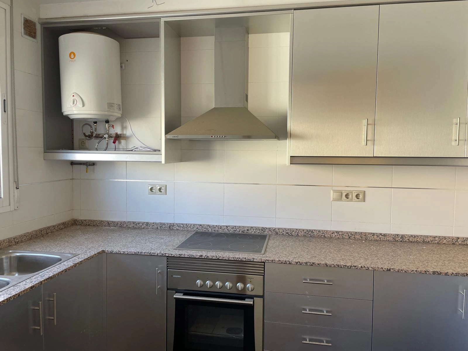 ADOSADO A ESTRENAR EN CASTELLÓ DE RUGAT
