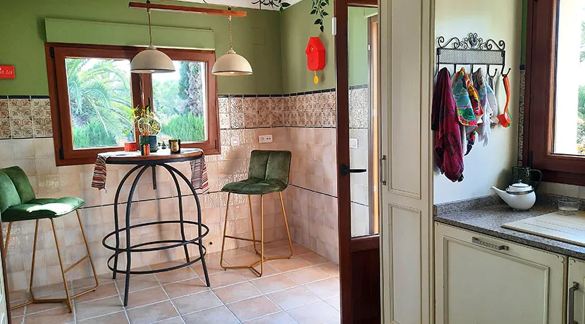VILLA CON PISCINA Y VISTAS AL MAR EN ZONA MARQUESA VI, DENIA