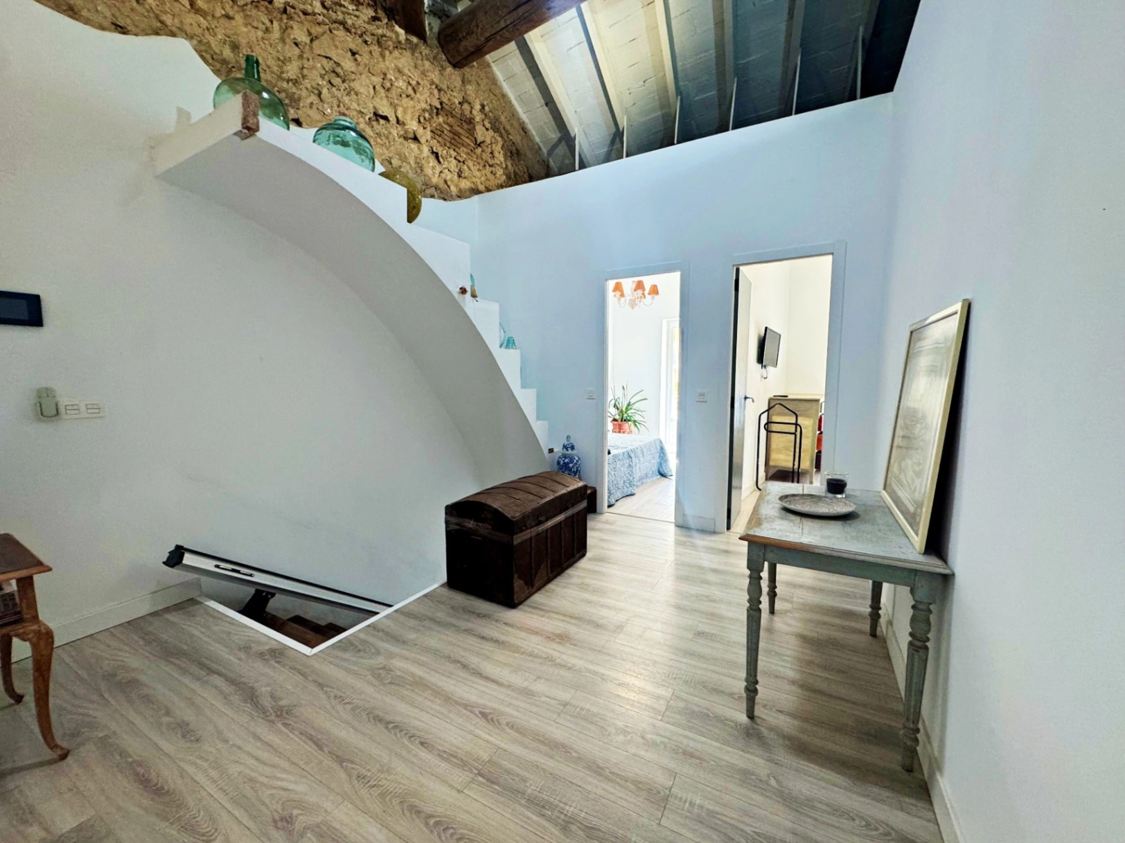 Casa de pueblo reformada en el centro de Denia, con garaje
