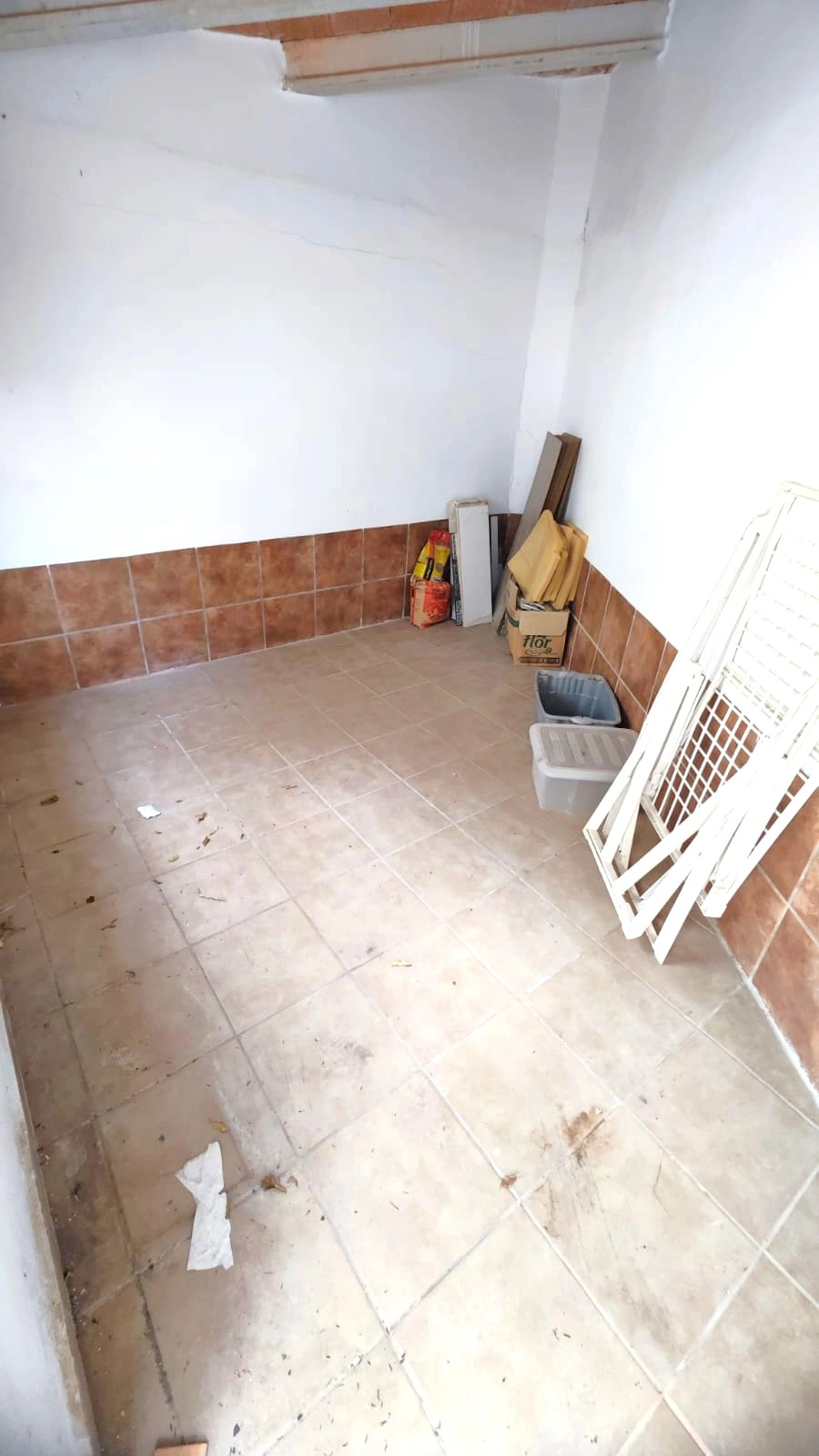 PLANTA BAJA EN EL PUEBLO DE MIRAMAR
