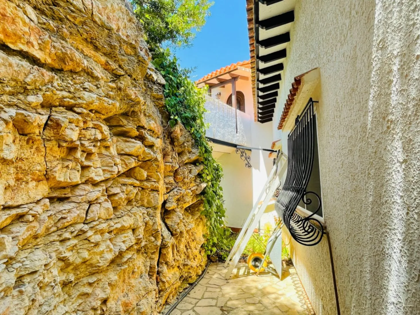 Chalet con piscina y vistas panorámicas en Dénia- Las Rotas