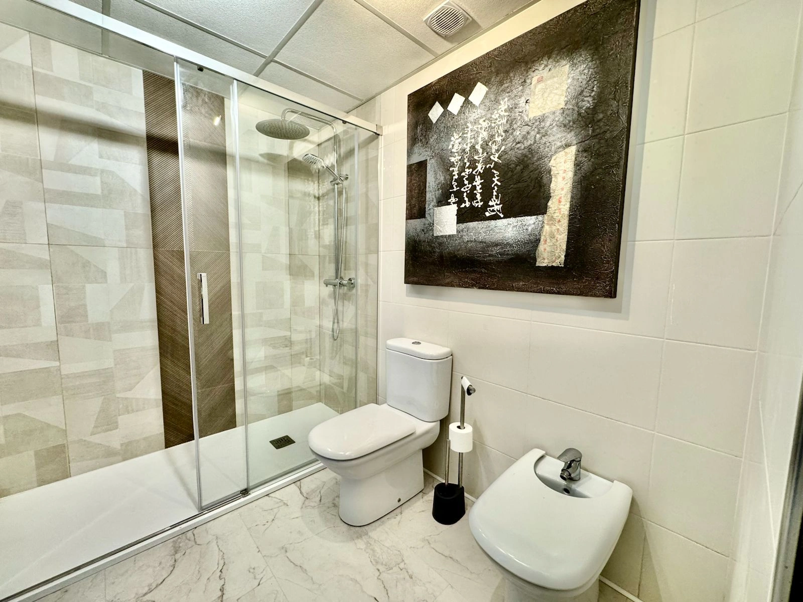 Piso moderno y luminoso con garaje en El Verger – ¡Listo para entrar a vivir!