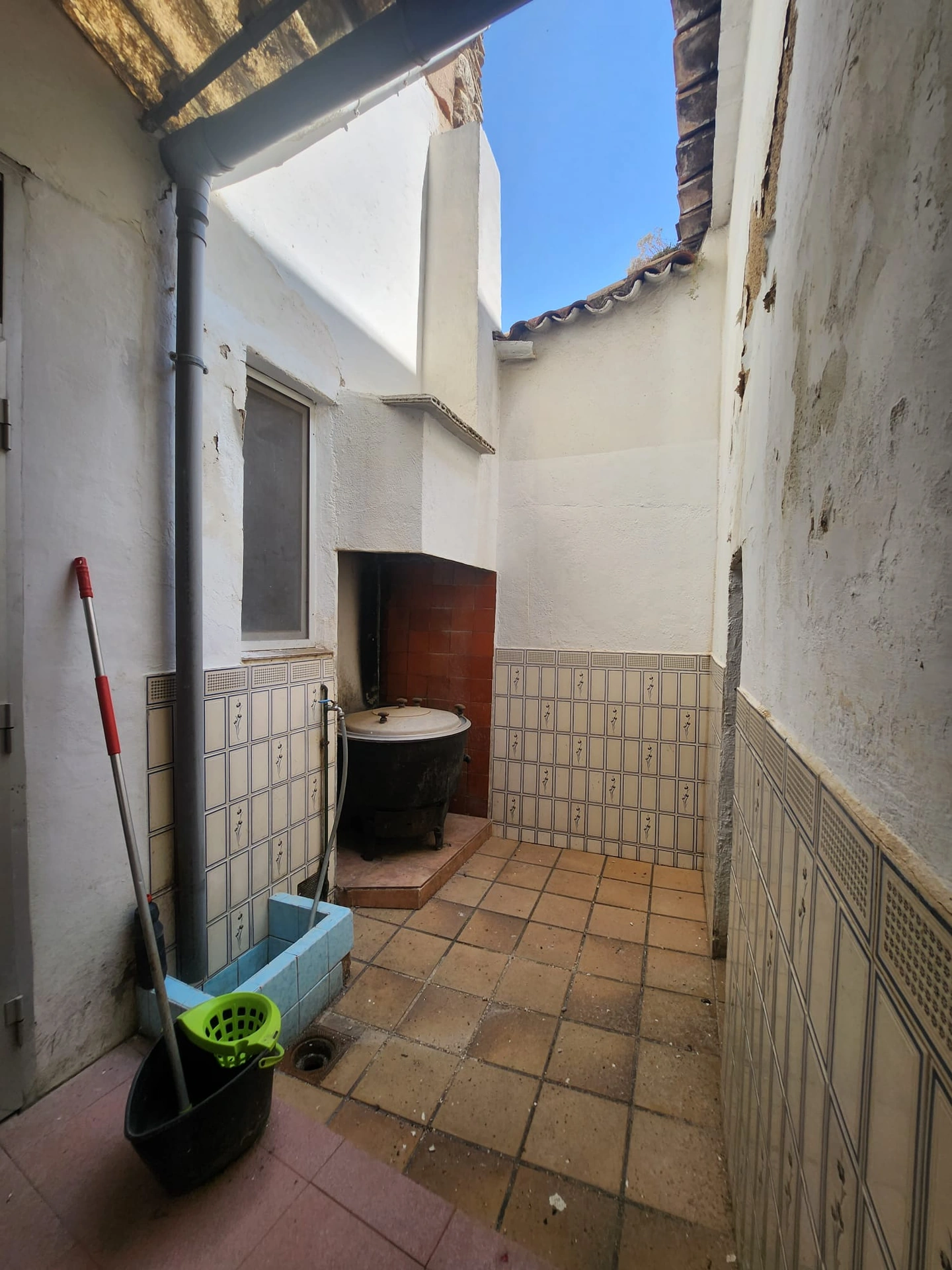 CASA DE PUEBLO EN JALON
