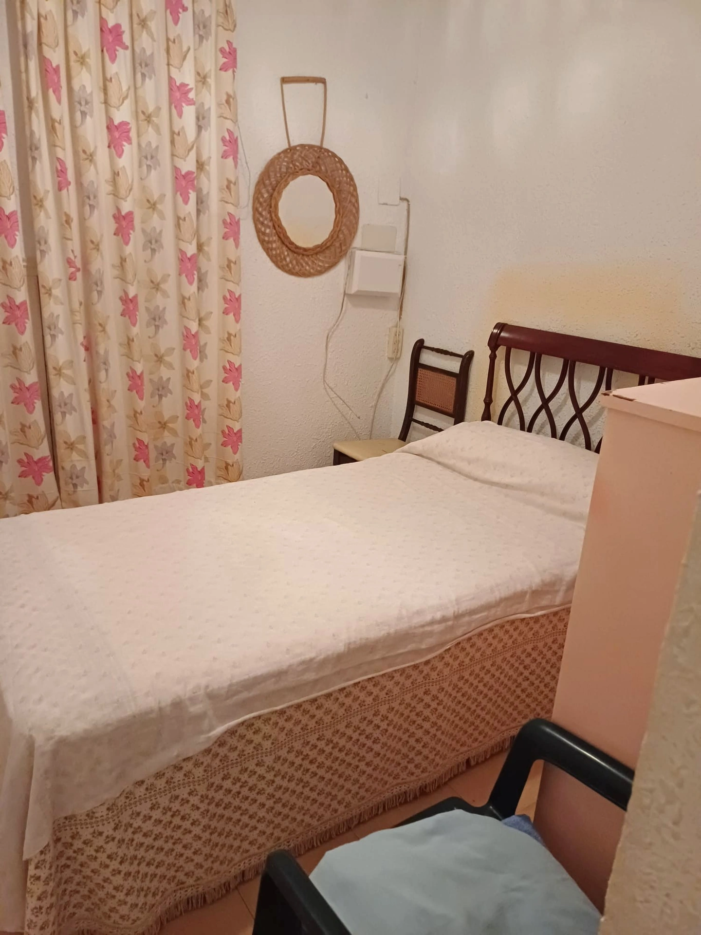 Casa adosada en venta en Denia, Alicante, 4 dormitorios.