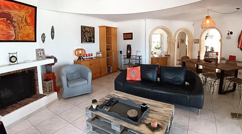 VILLA CON VISTAS PANORAMICAS EN LA SELLA