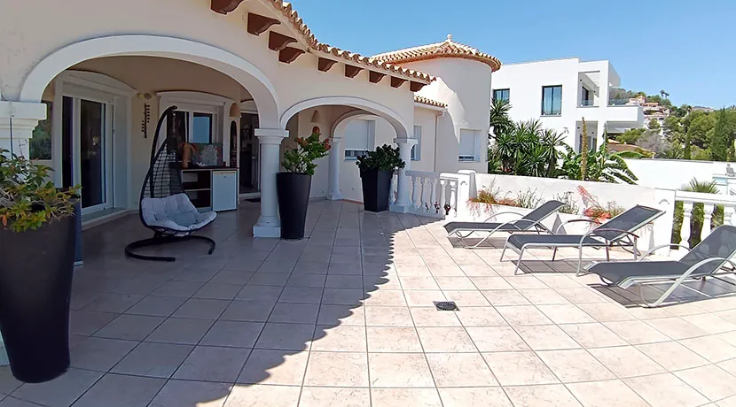 VILLA CON VISTAS PANORAMICAS EN LA SELLA