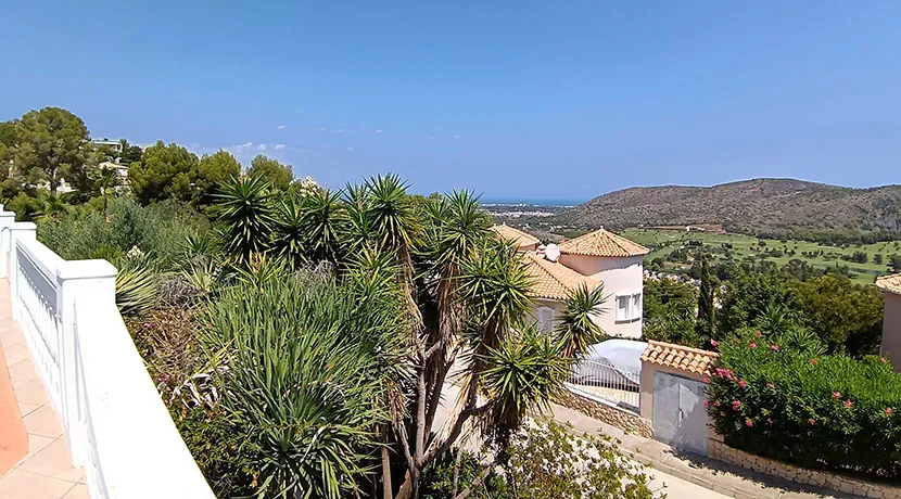 VILLA CON VISTAS PANORAMICAS EN LA SELLA