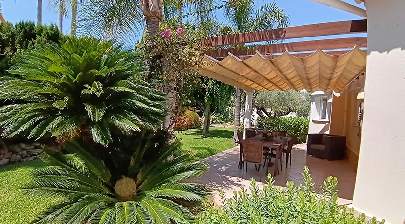 VILLA CON VISTAS PANORAMICAS EN LA SELLA
