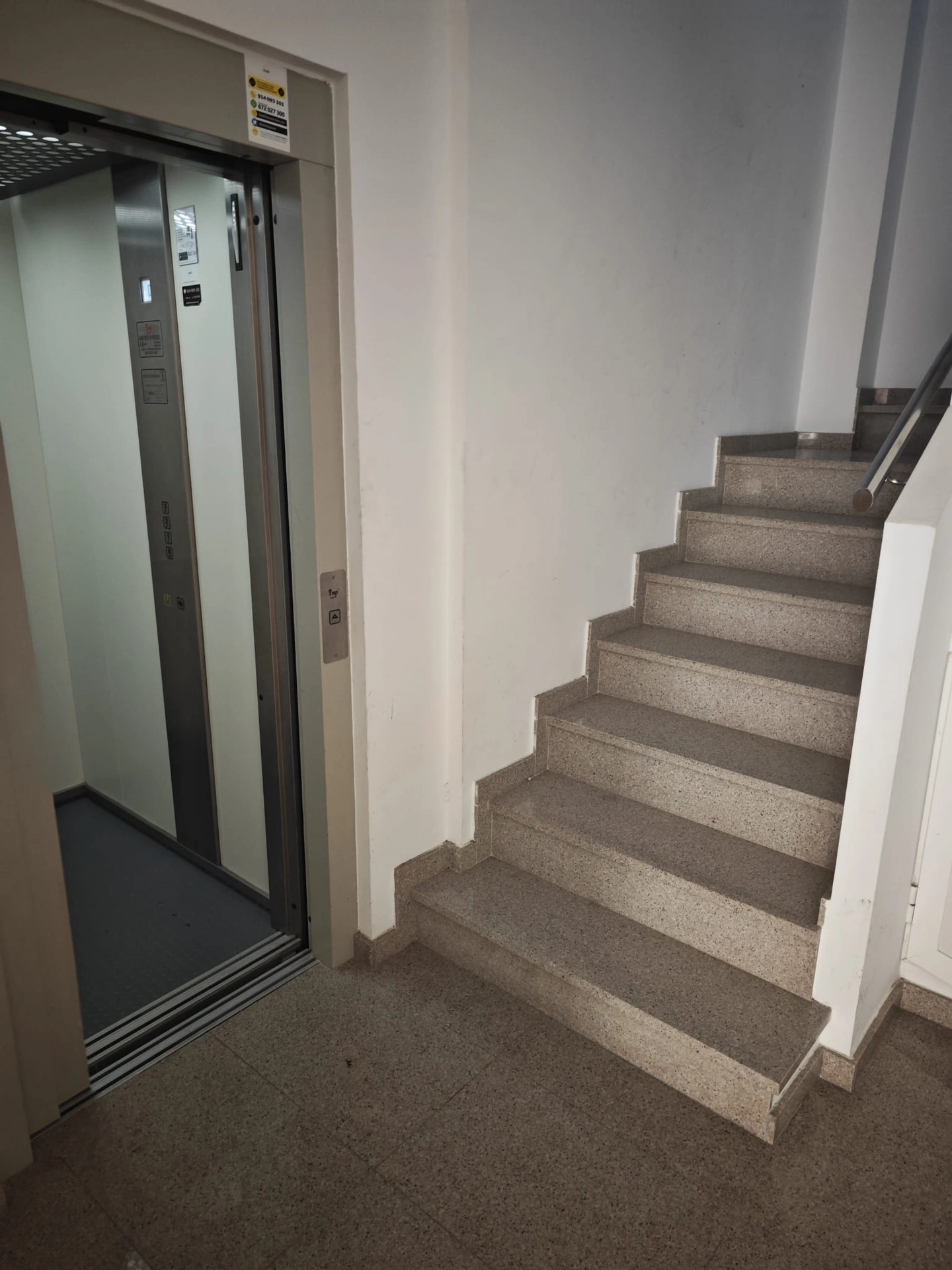 SE VENDE PISO NUEVO DE 108m2 BENIARJÓ