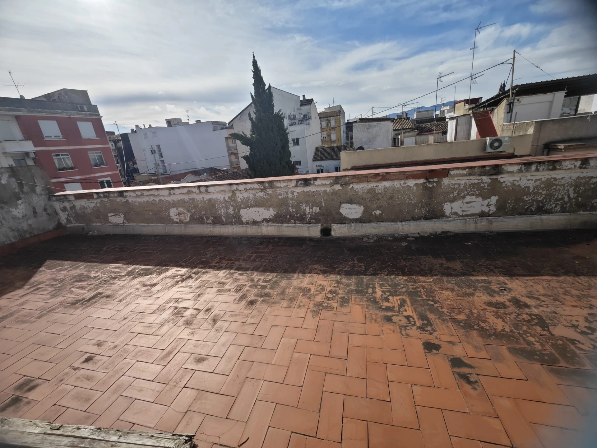 PISO GRANDE Y LUMINOSO EN GANDIA (Benipeixcar-Roig de Corella)
