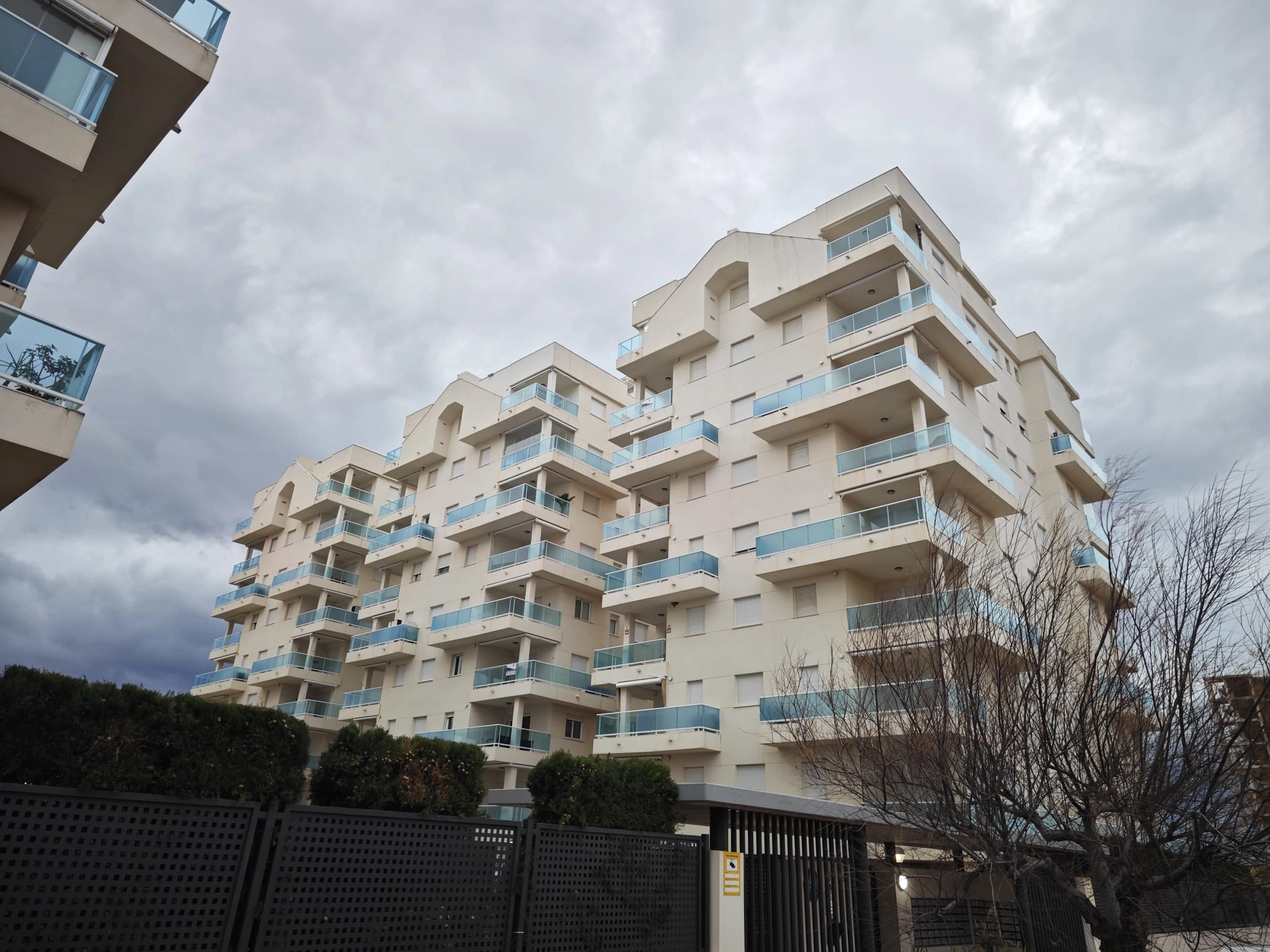 ATICO DUPLEX ESPECTACULAR EN PLAYA DE PILES CONGARAJE Y PISCINA