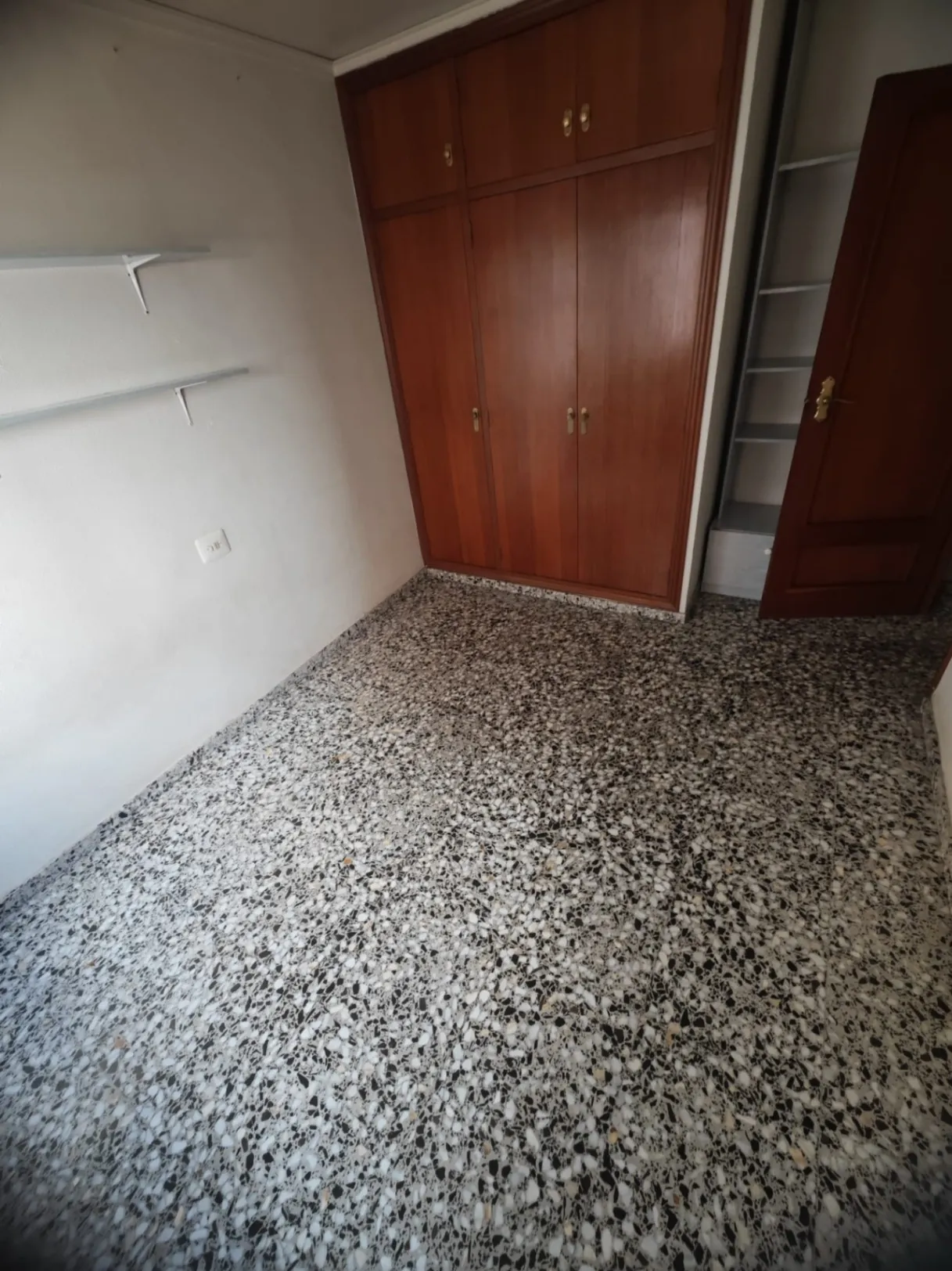 PISO GRANDE Y LUMINOSO EN GANDIA (Benipeixcar-Roig de Corella)