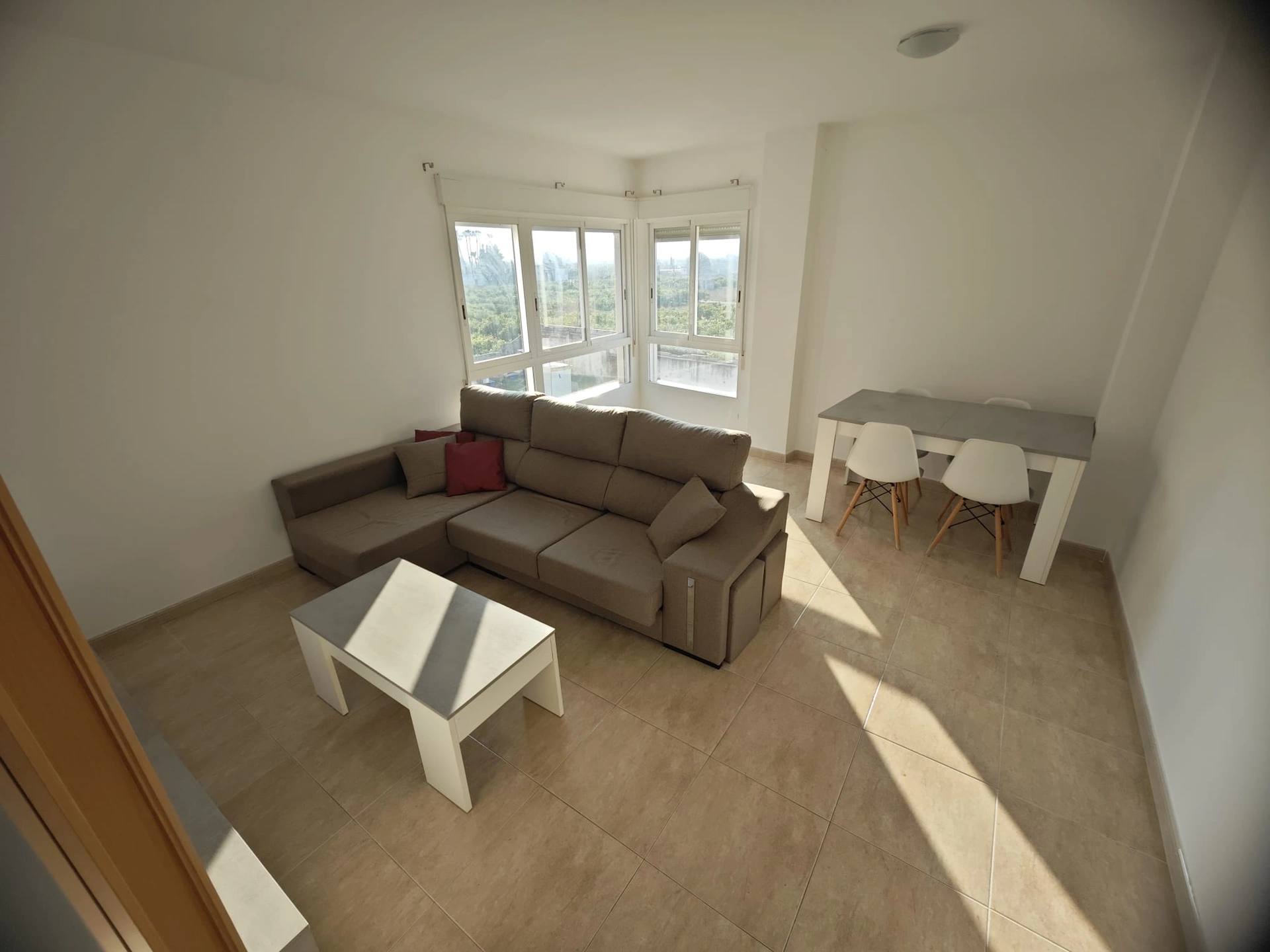 SE VENDE PISO NUEVO DE 108m2 BENIARJÓ