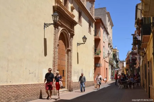 CASA DE PUEBLO para RECONSTRUIR hasta 414,25m2 