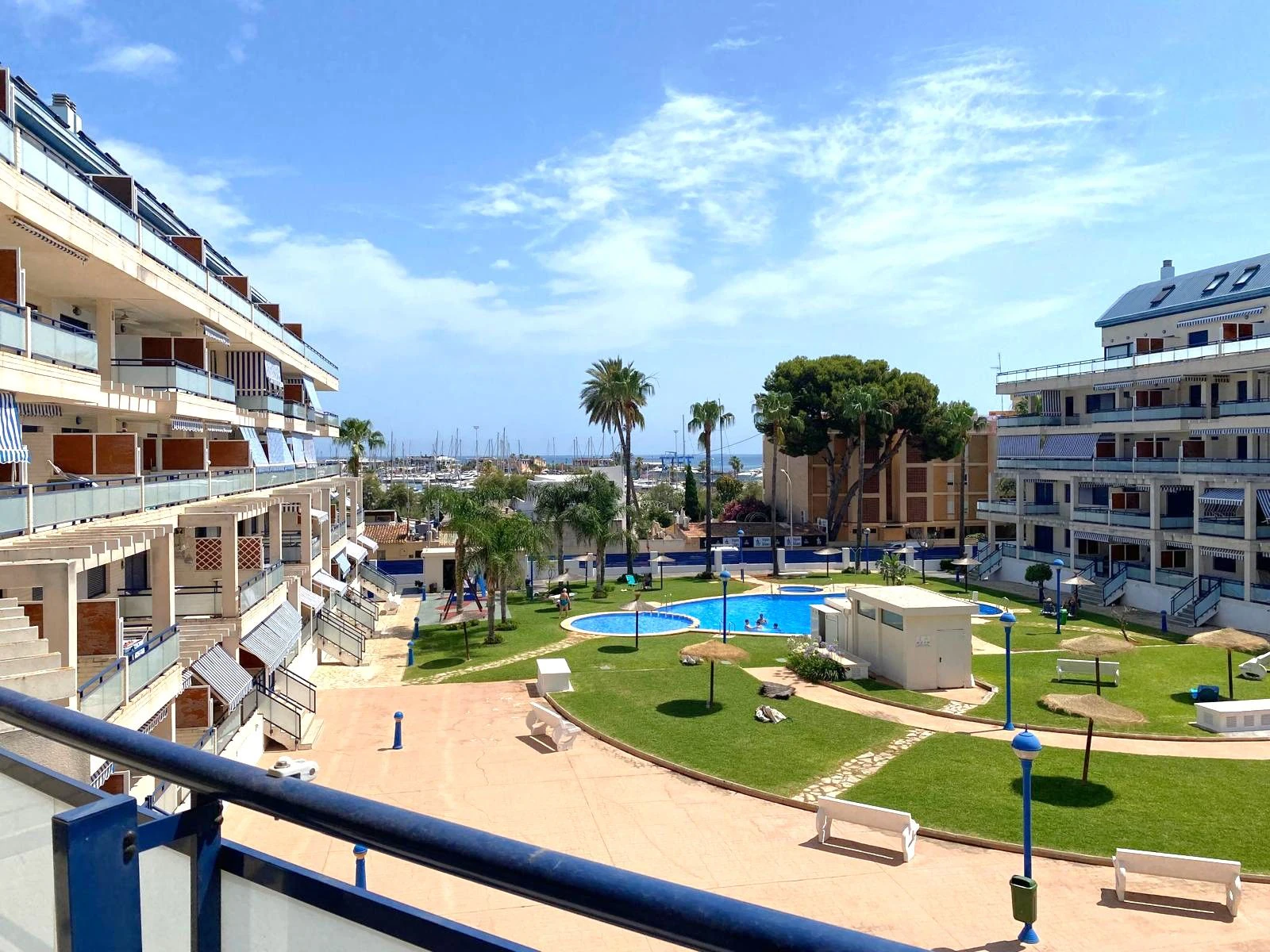APARTAMENTO CON VISTAS AL MAR EN ZONA CLUB NAUTICO