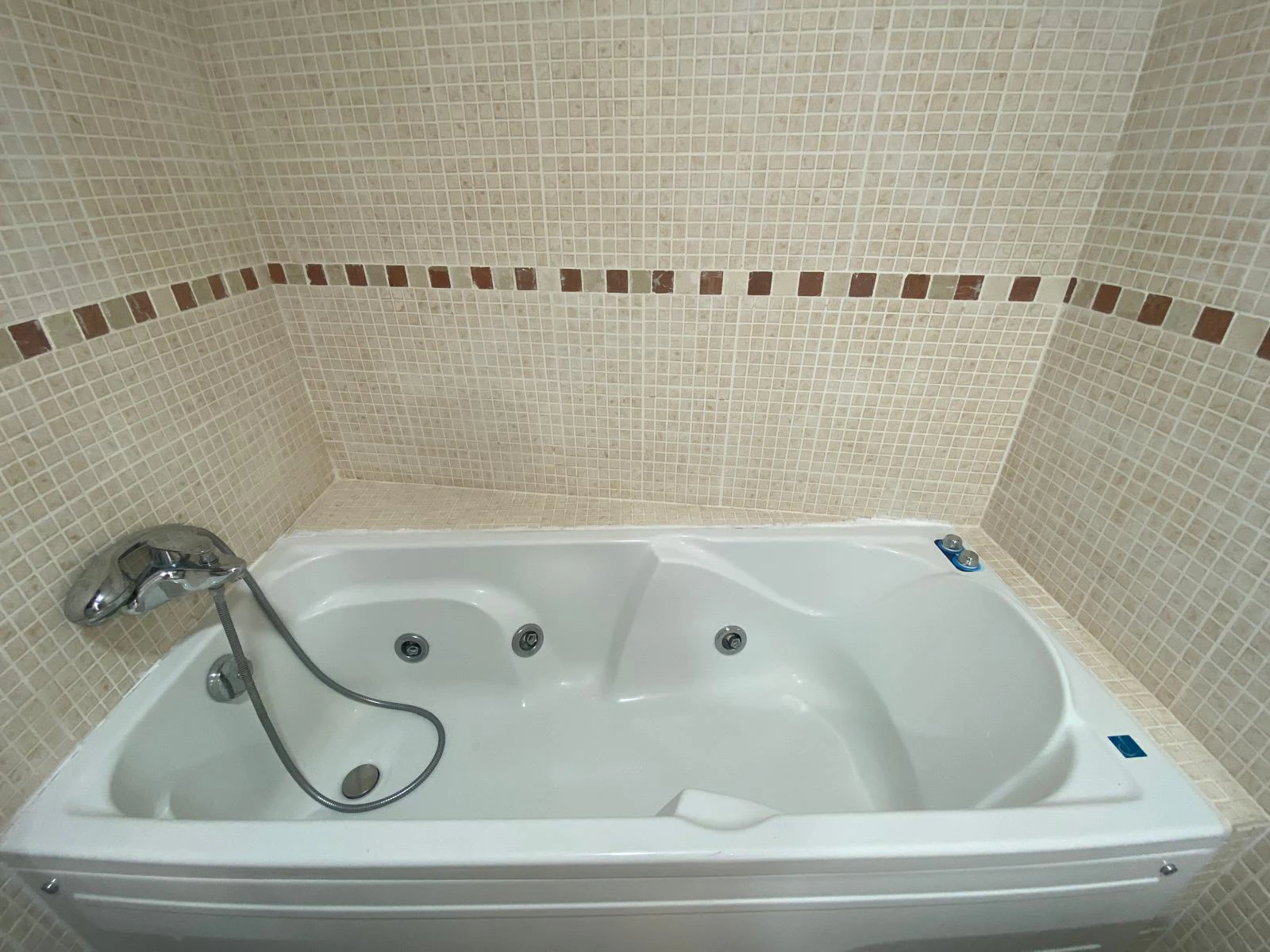APARTAMENTO CON VISTAS AL MAR EN ZONA CLUB NAUTICO