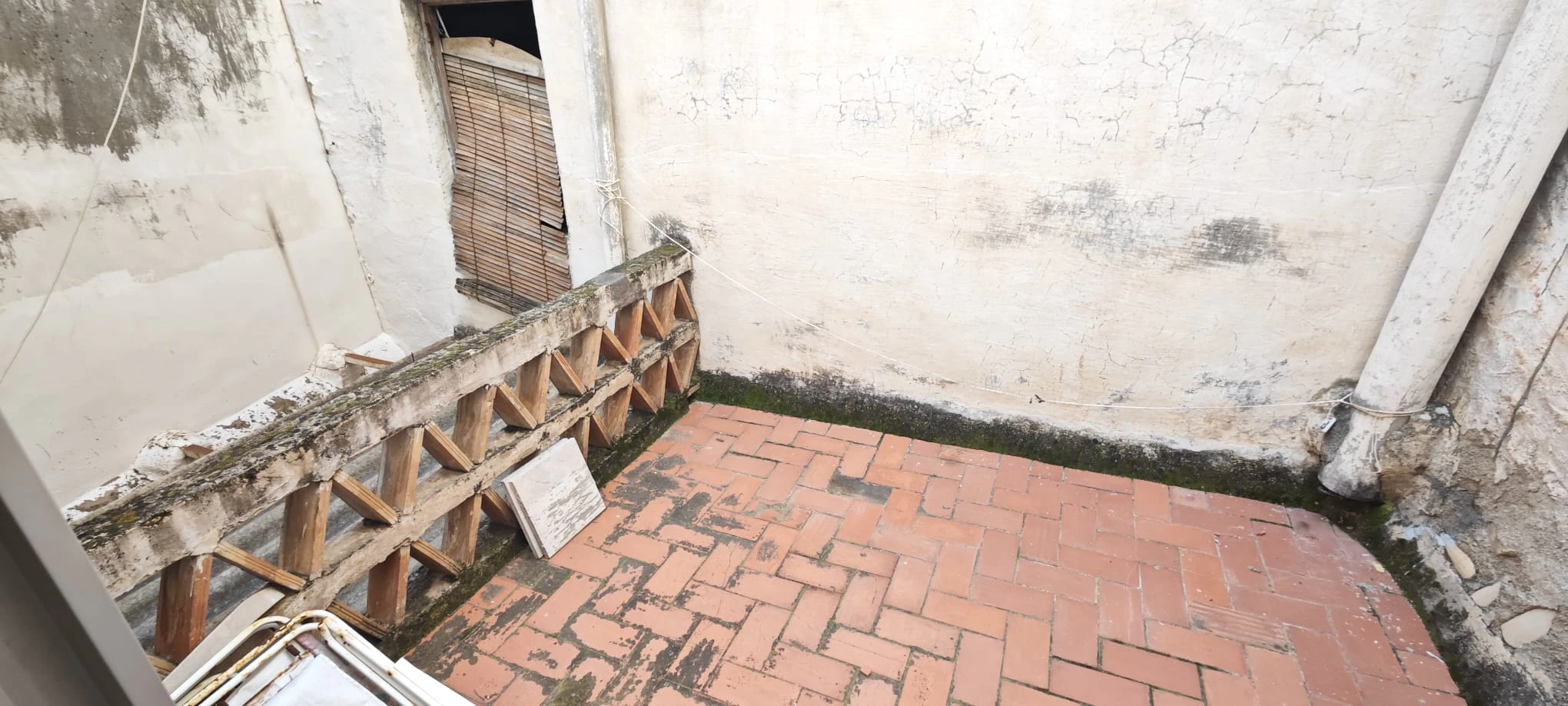 CASA DE PUEBLO MUY CENTRICA EN EL VERGEL / Realizamos la AutoRenovacion