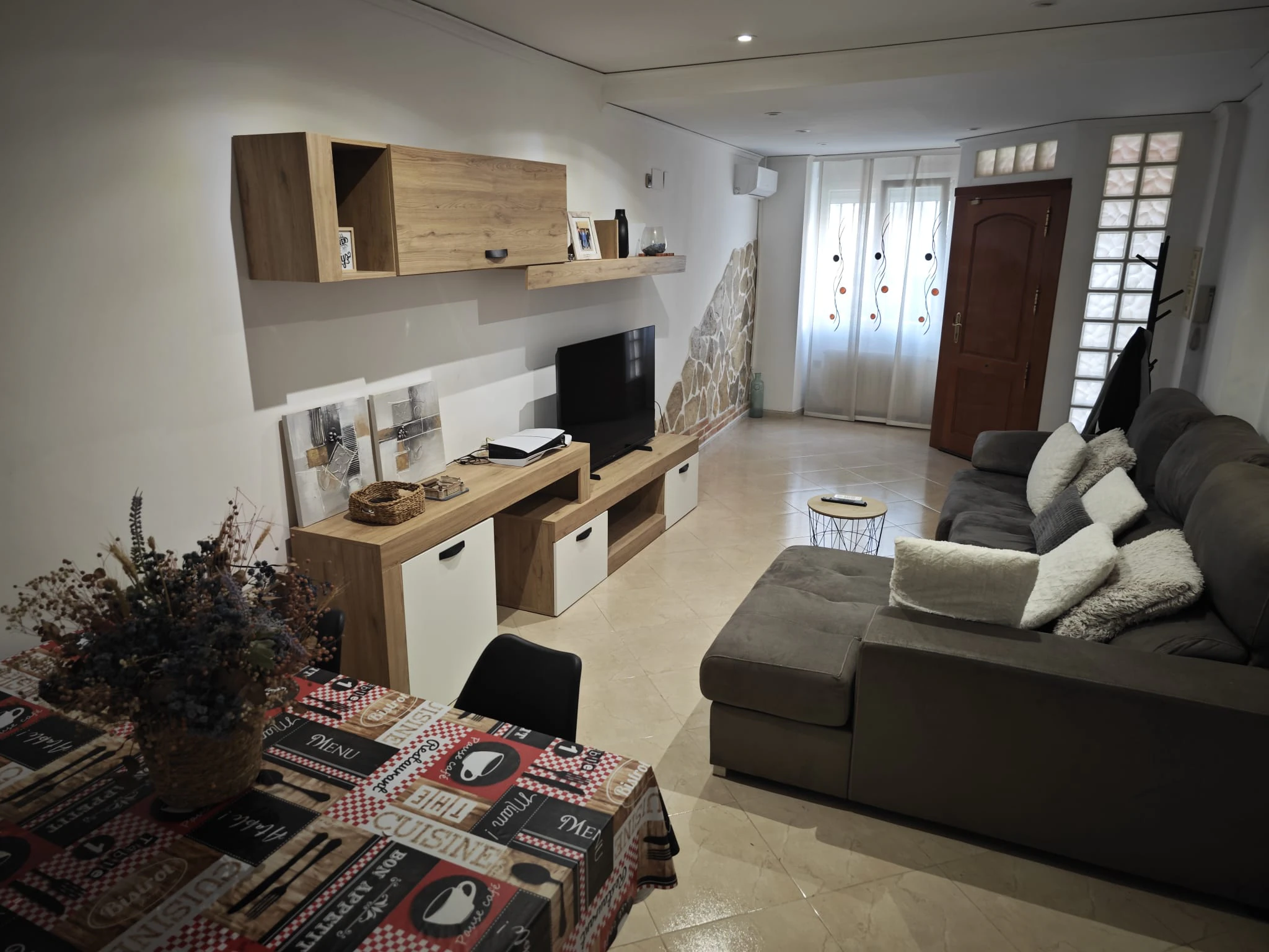 CASA REFORMADA EN EL REAL DE GANDIA