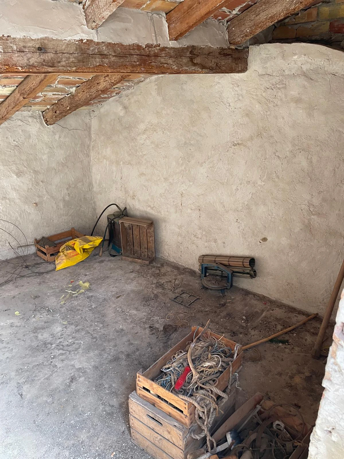 CASA DE PUEBLO DOS ALTURAS CON TERRAZA - CENTRICA ( 176m2 )