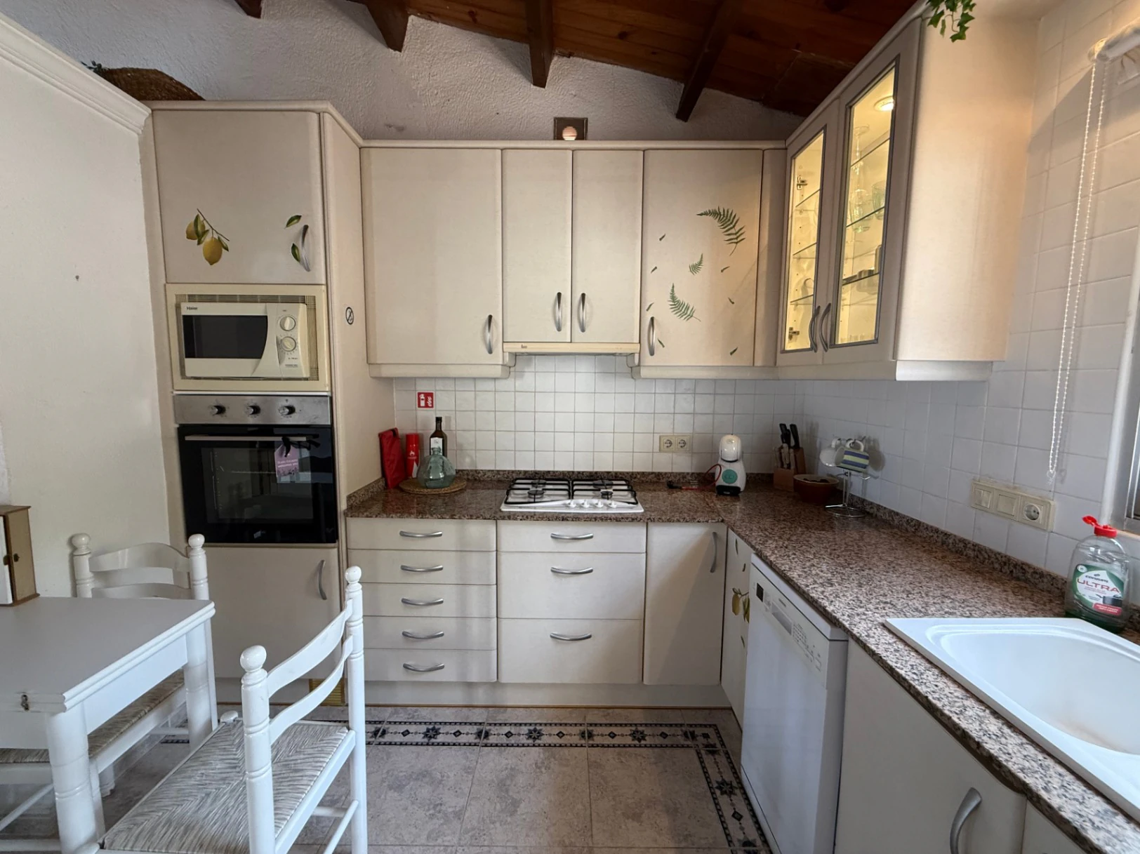 Encantadora villa en la zona del Montgó con vistas panorámicas al mar, al castillo y a la ciudad de Dénia