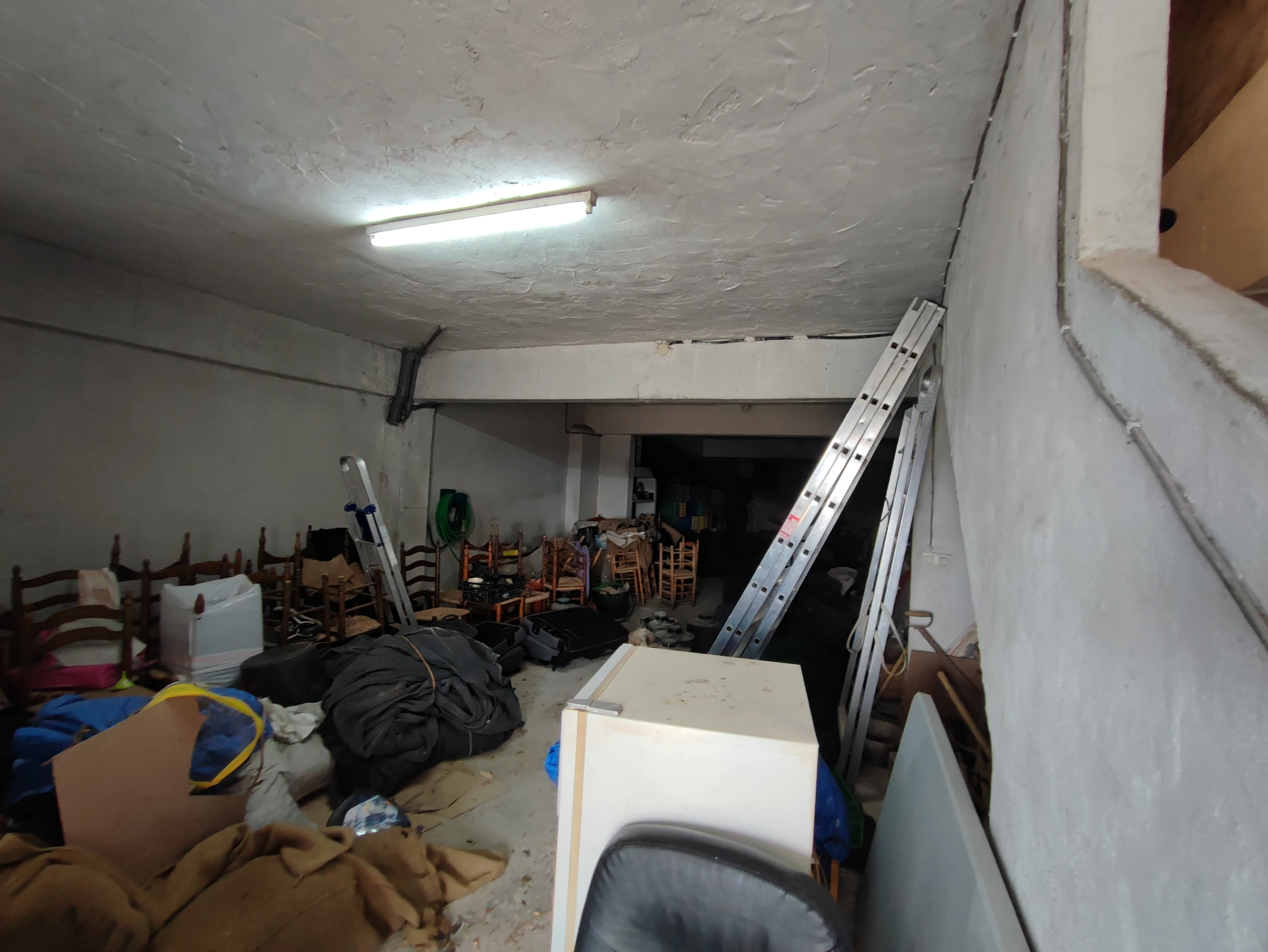 SE VENDA CASA DE PUEBLO EN BENISSA.
